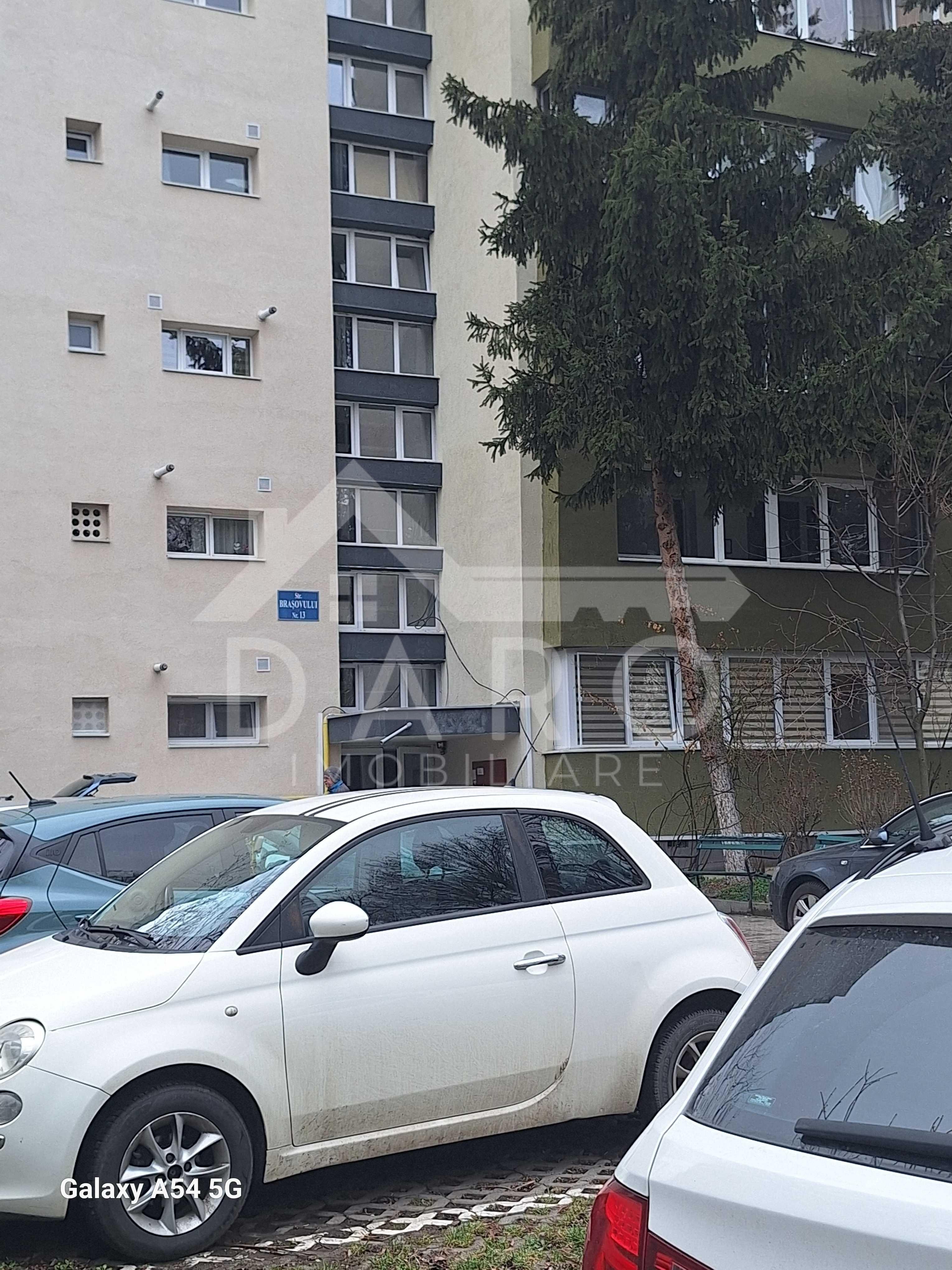 Apartament 2 camere in bloc reabilitat termic - 1