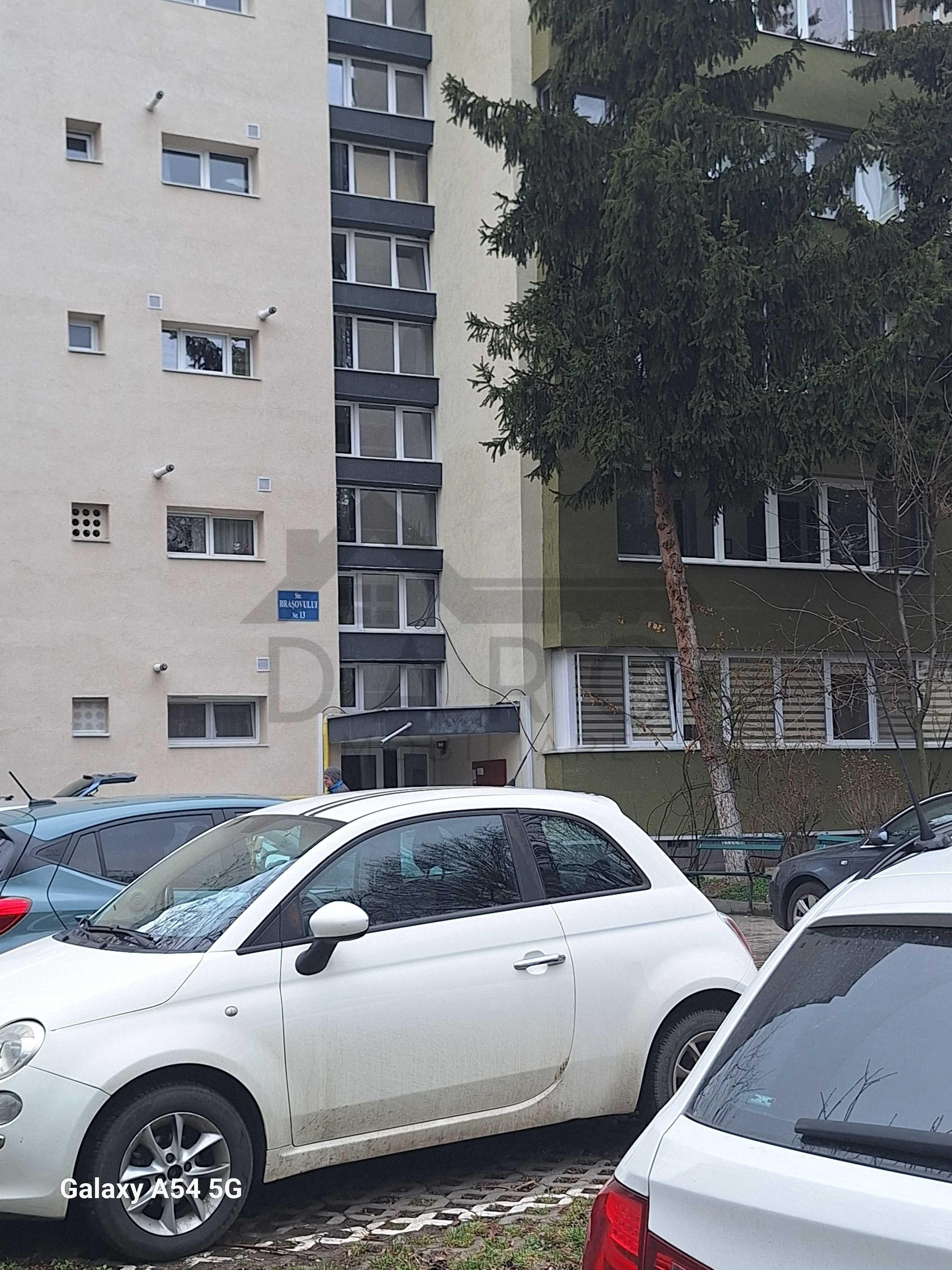Apartament 2 camere in bloc reabilitat termic - 1