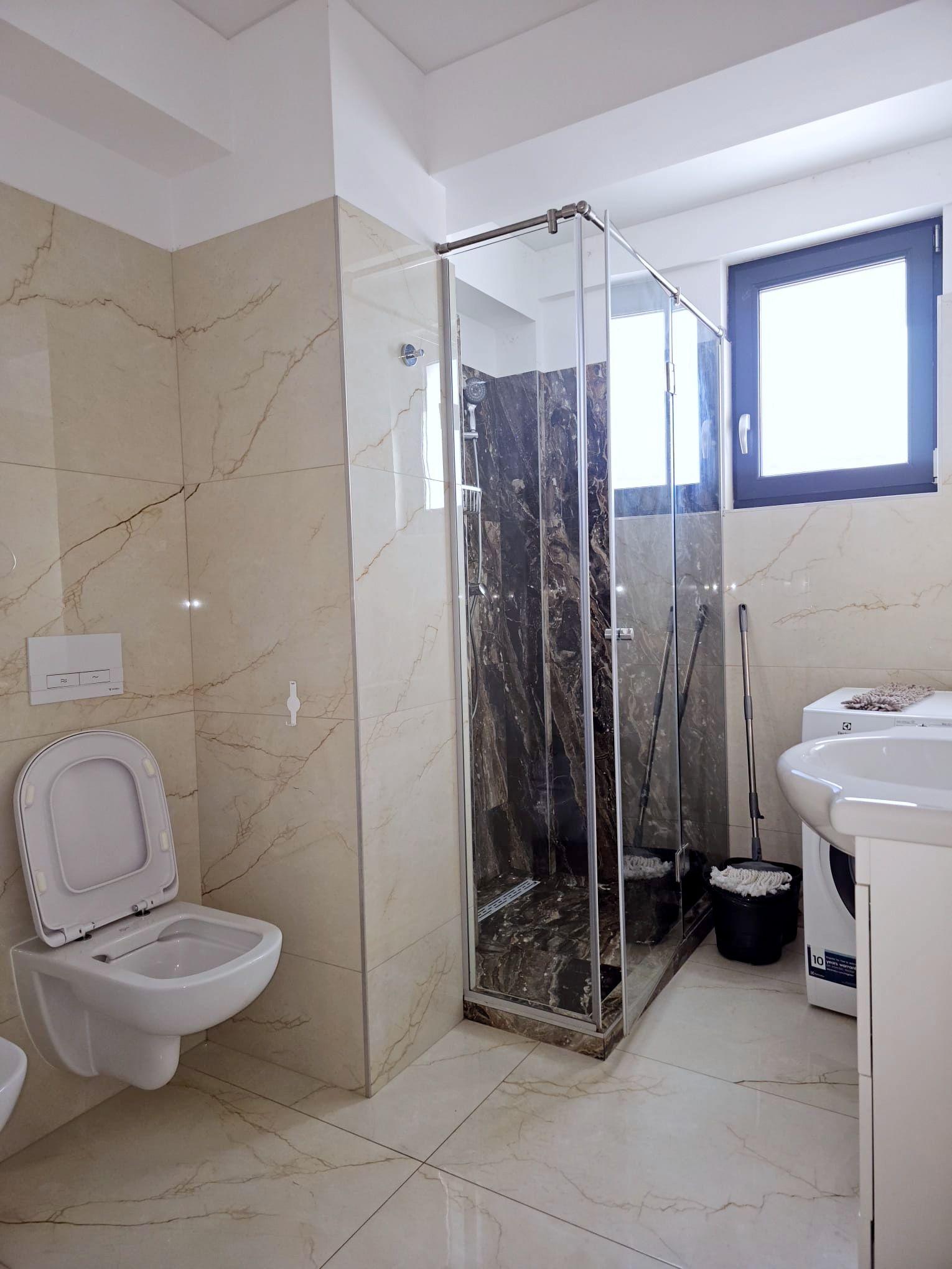 Inchiriere 2 camere Complex Roka, Micro 17 – parcare – 630 euro/luna - 9