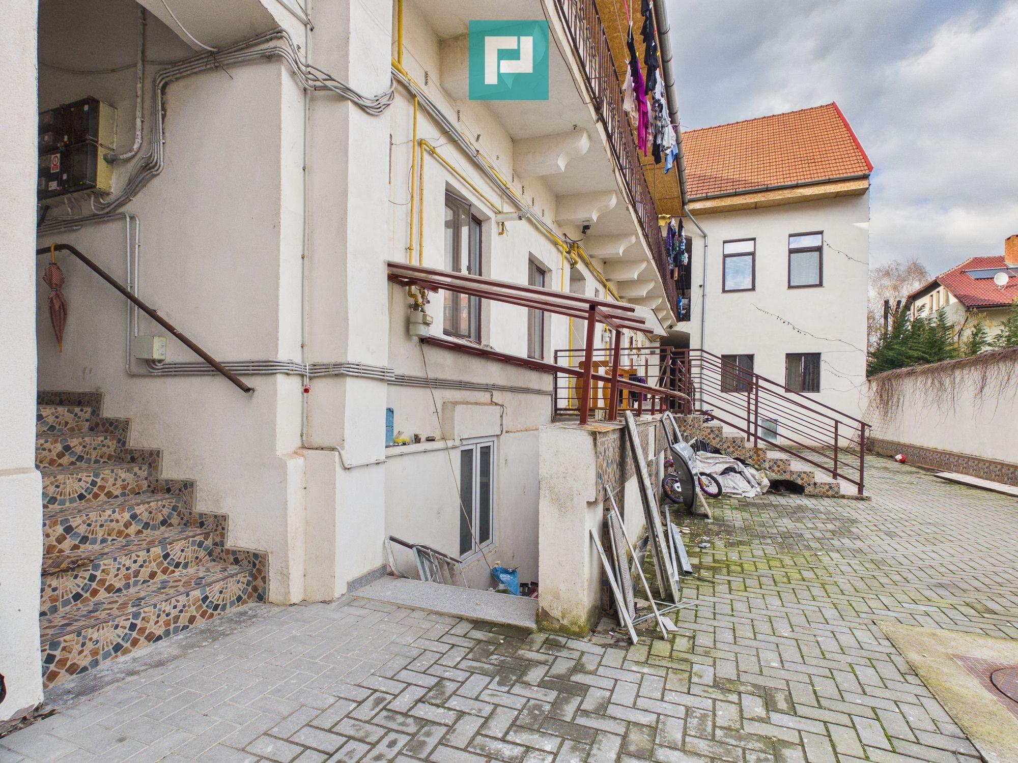 Apartament trei camere strada Cozia - 9