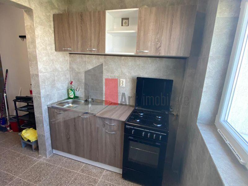 Vânzare garsonieră Bd. Obregia - 7