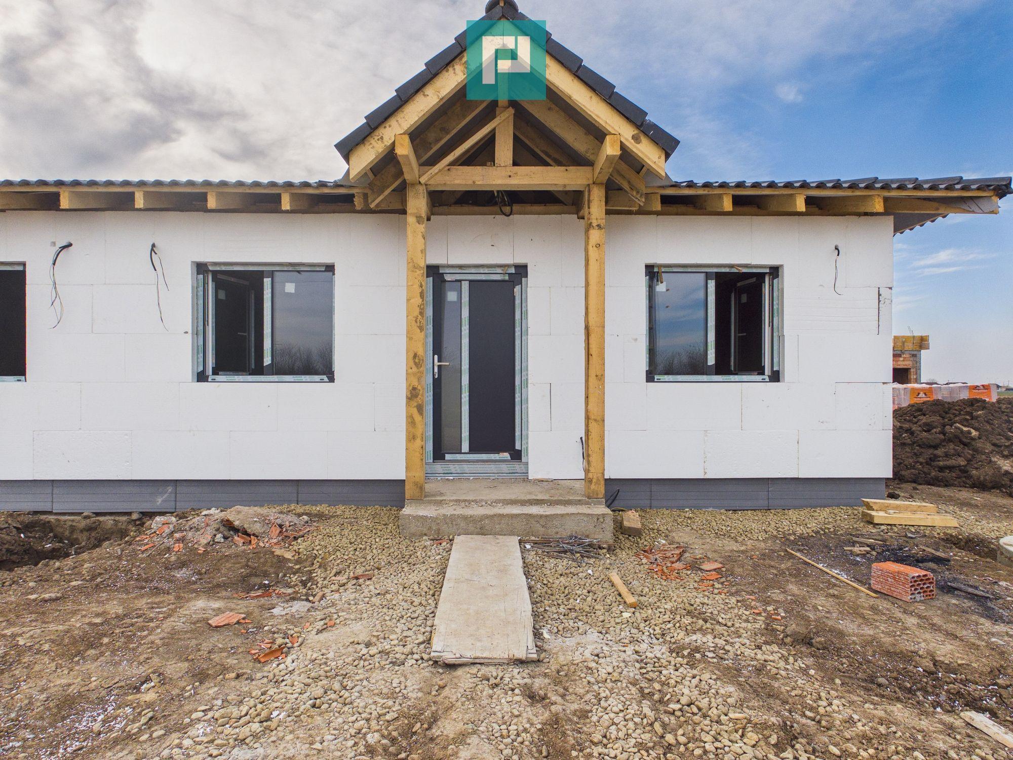 Duplex 3 Dormitoare - Nojorid – La Alb sau Finisat - 4