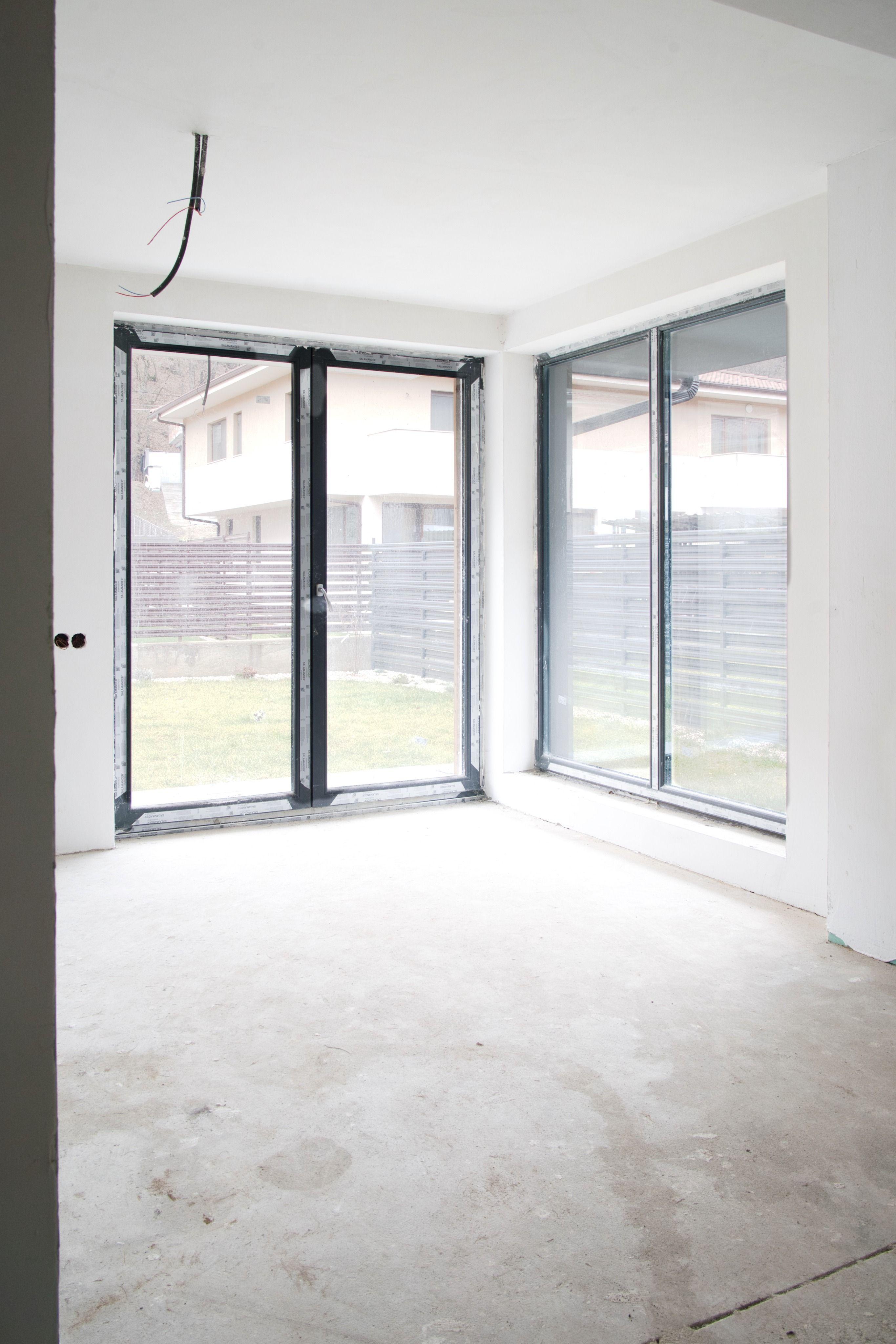 Duplex 4 camere DECOMANDATE, 120 mp utili, 180 mp curte, P+ET+POD - 48