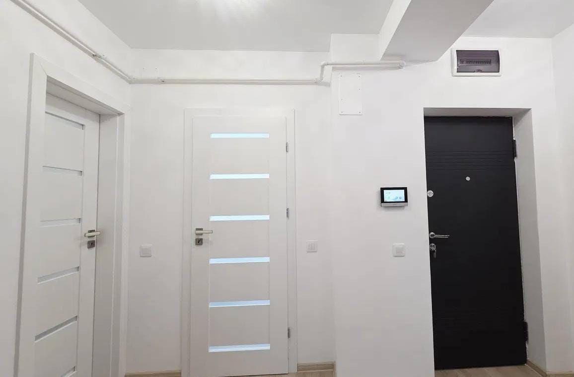 Apartament cu o camera, bloc nou - Micro 14 - 6