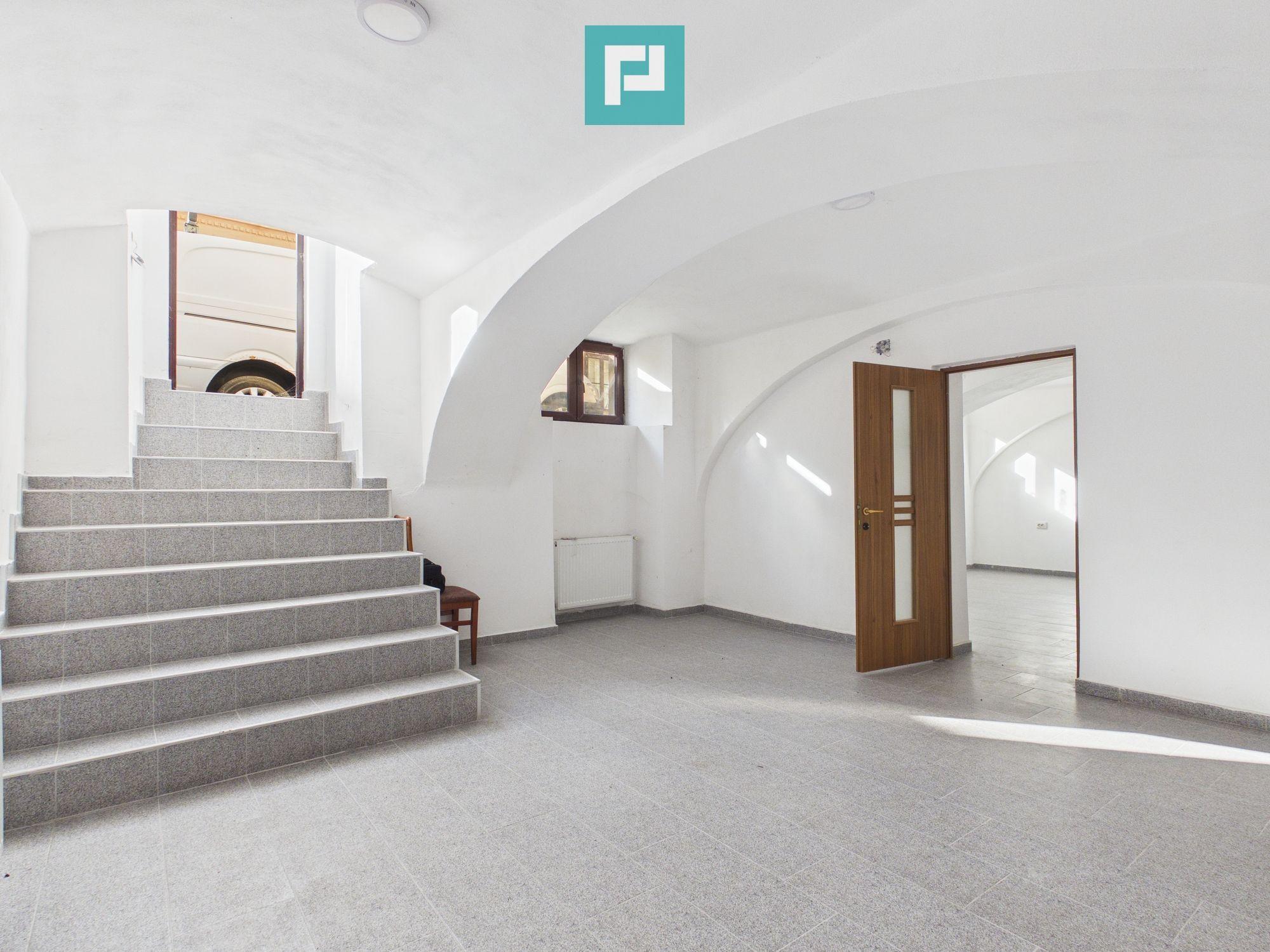 Apartament două camere strada Cozia - 1