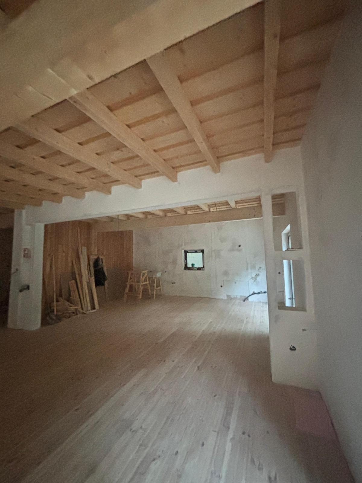 Cabană / Pensiune în Colibița- investitie ,aproape de lac - 2