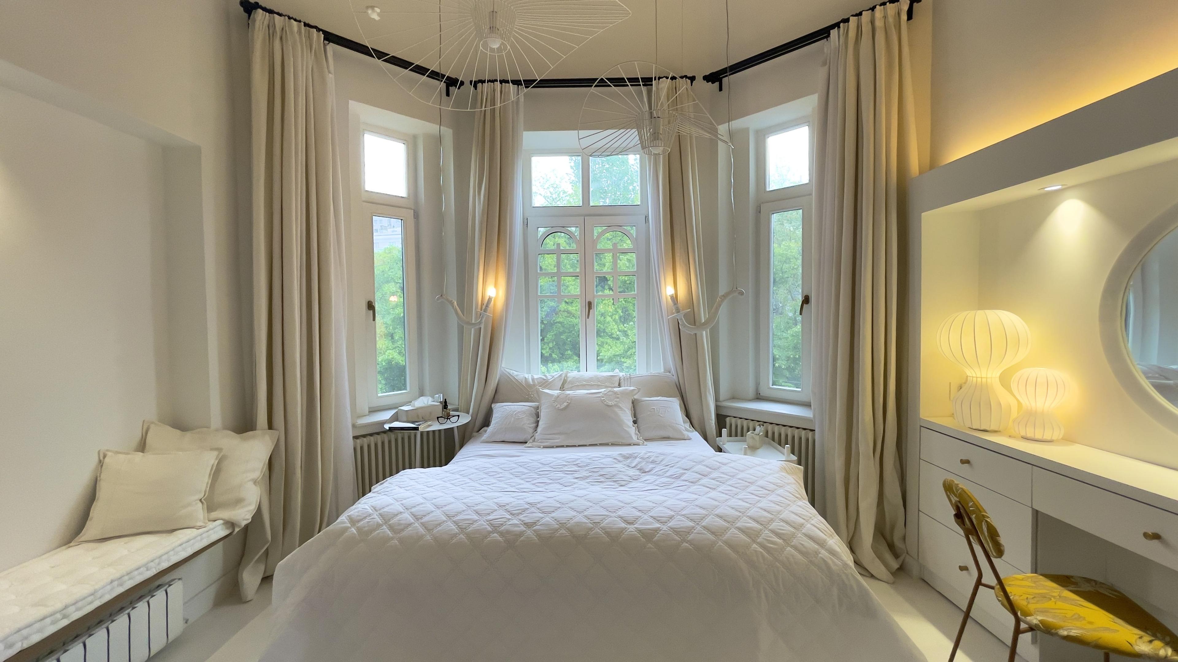 Bijuterie arhitecturală | Ateneul Român | Cladire emblematica | - 1