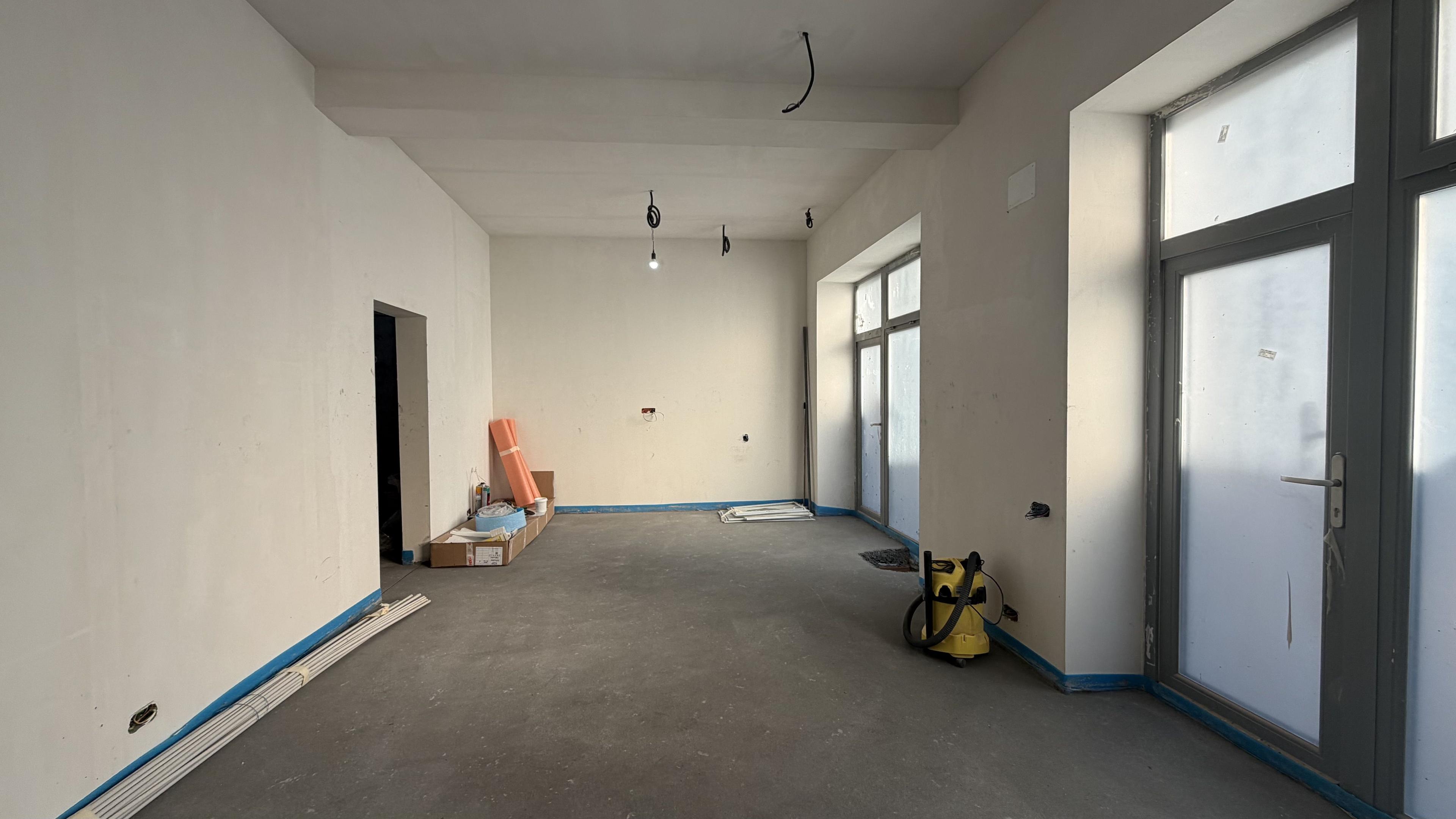 Dacia | Spațiu comercial de închiriat in vila restaurata | D + P - 2