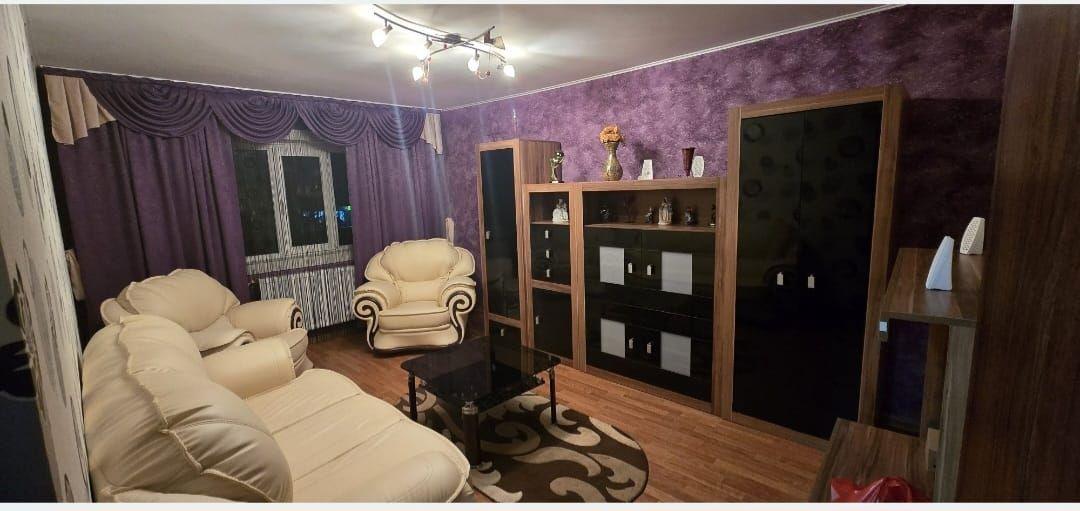 Apartament 2 camere decomandat, et.1, centru, mobilat, parcare - 1