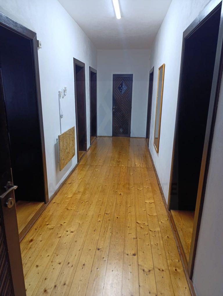 Apartament la casa etaj 1 integral cu intrare separata si curte comuna - 6