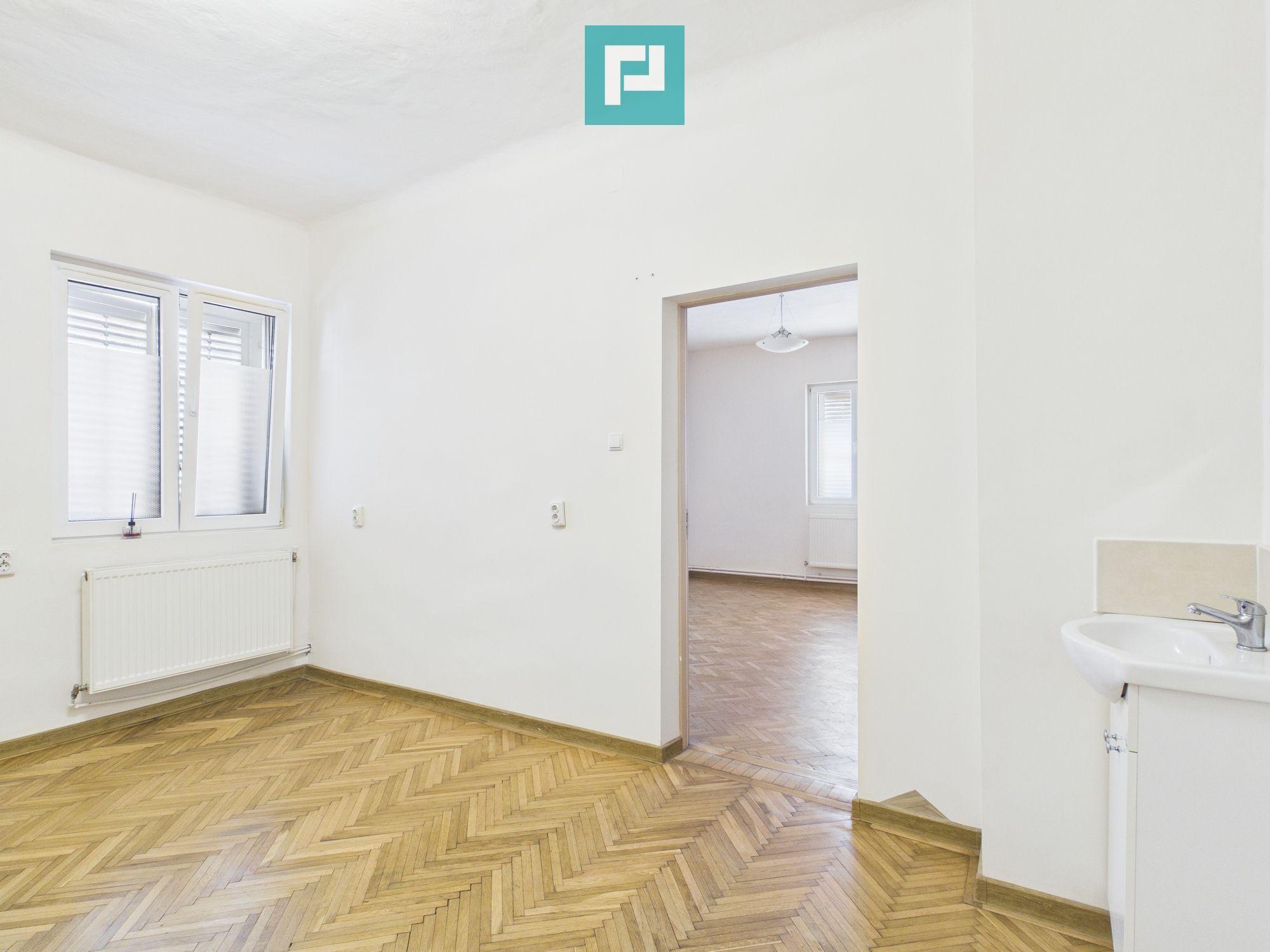 Spațiu Comercial în vilă - Complexul Studențesc - 7