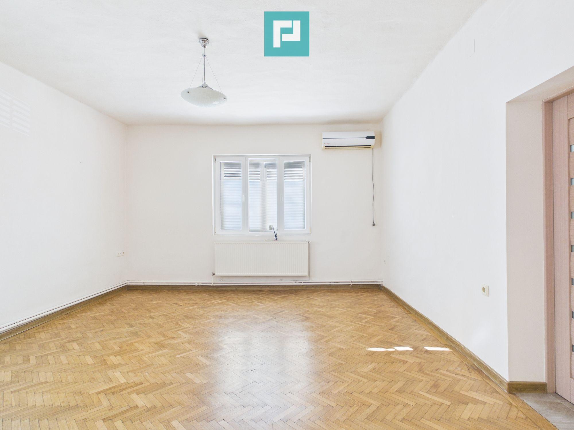 Spațiu Comercial în vilă - Complexul Studențesc - 9