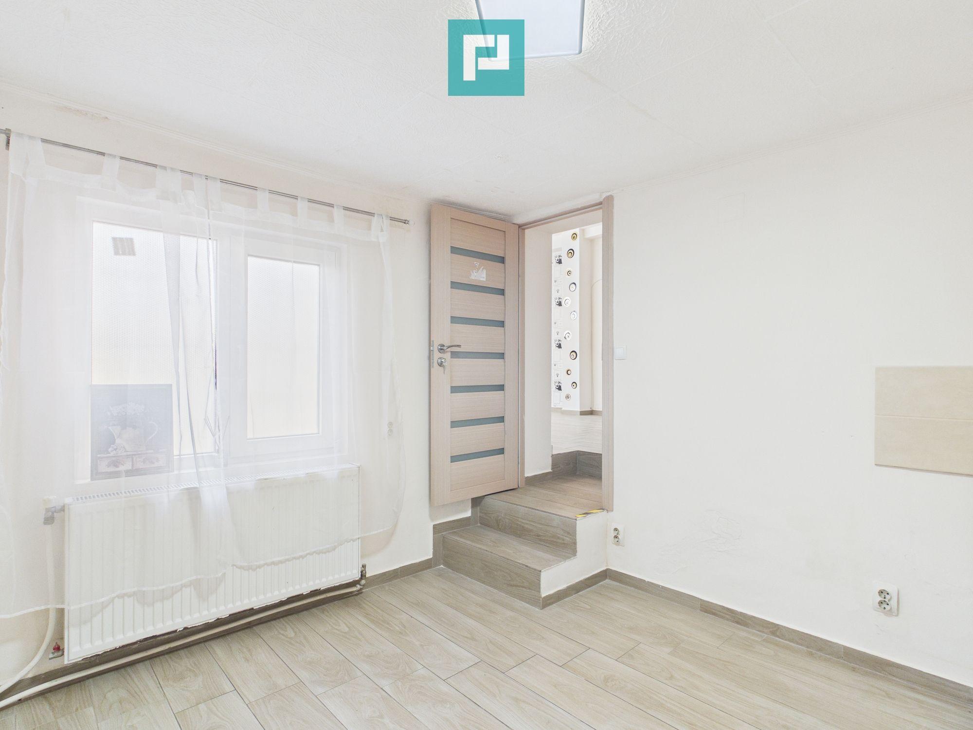 Spațiu Comercial în vilă - Complexul Studențesc - 8