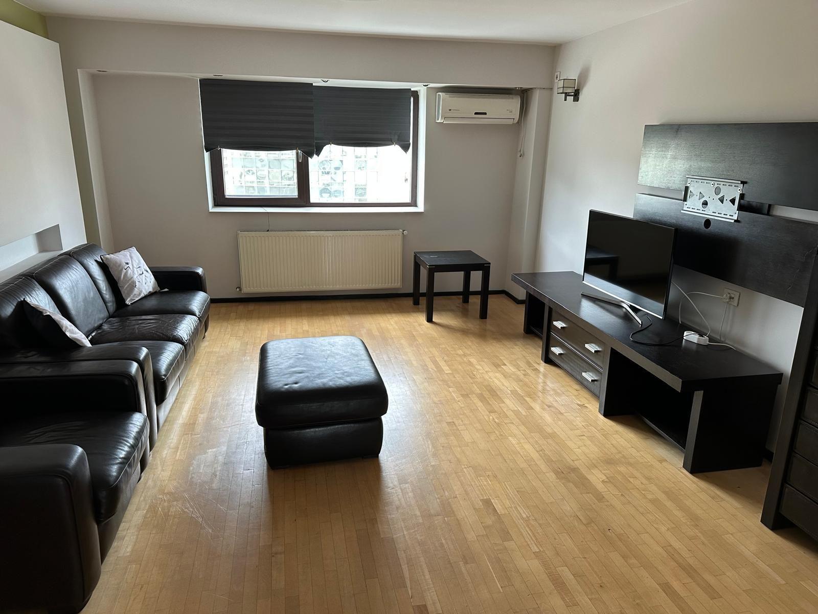 Inchiriere 3 camere termen scurt minim 1 luna , Centru - Unirii, - 1