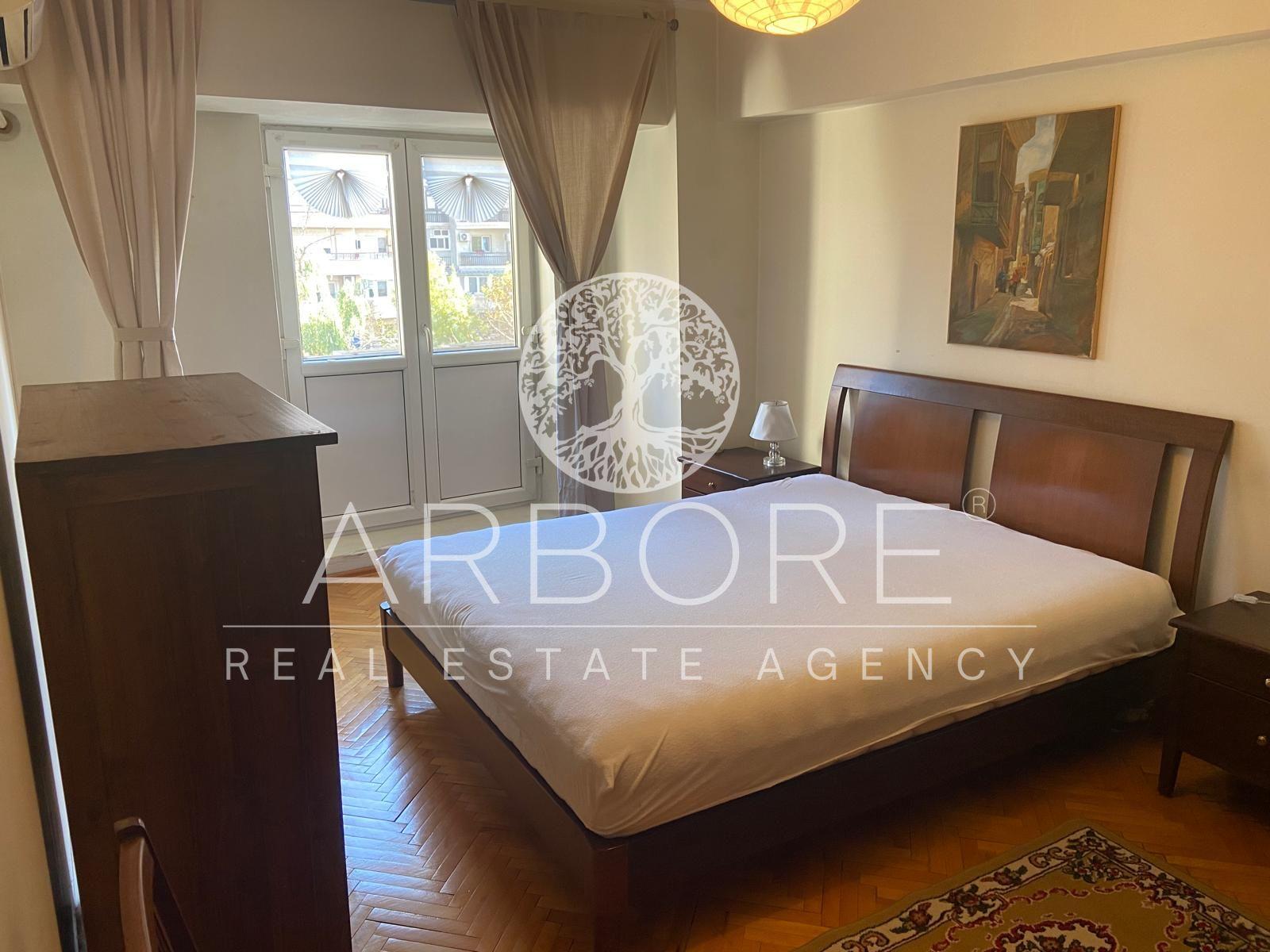 Închiriere apartament 3 camere, decomandat, zona Traian-Unirii - 3