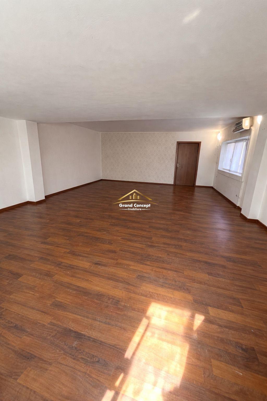 Spatiu comercial, Smardan, 41mp Strada Smârdan, €400 Cod oferta11765 - 2