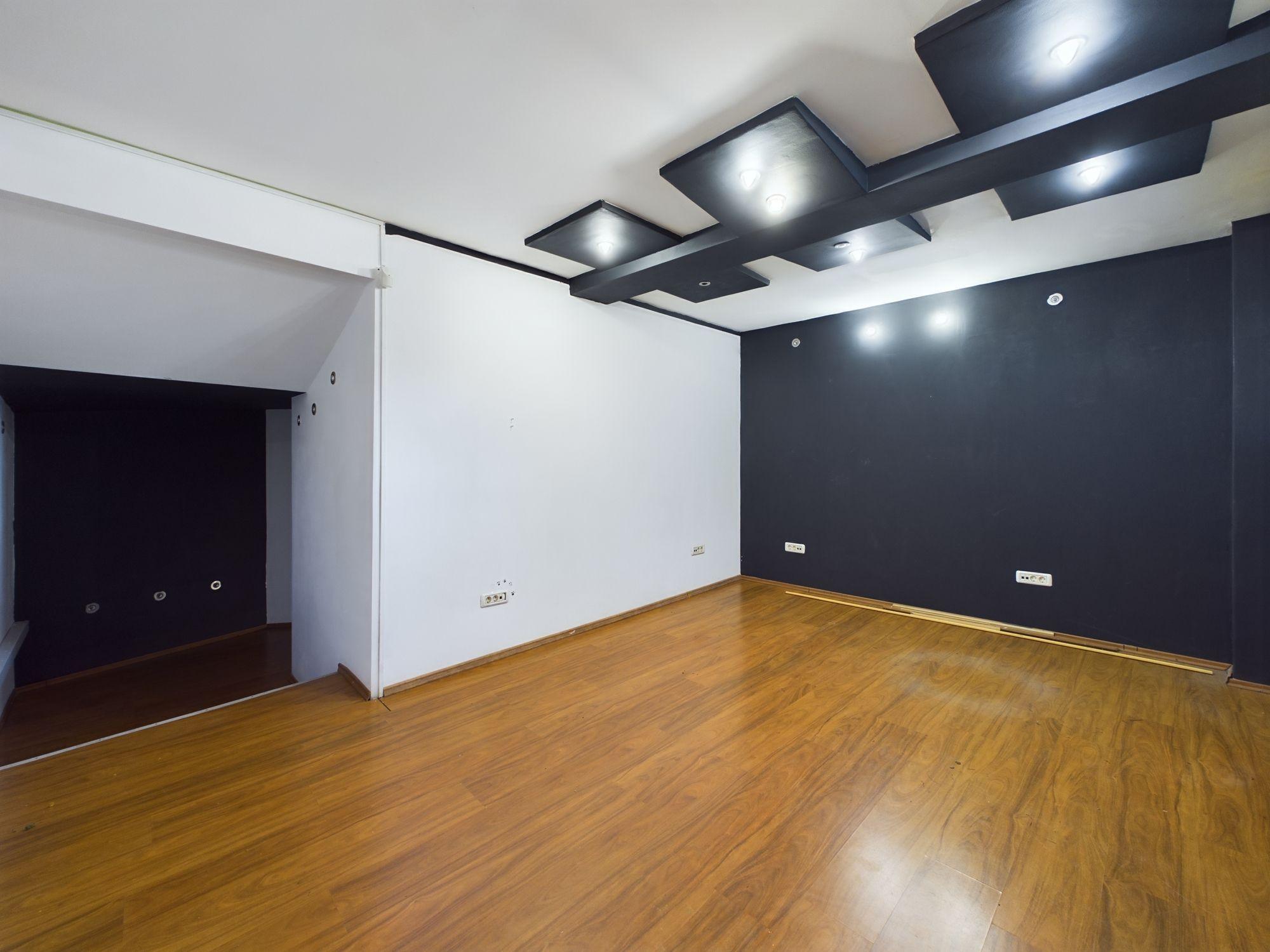Spațiu ultracentral de închiriat - 6