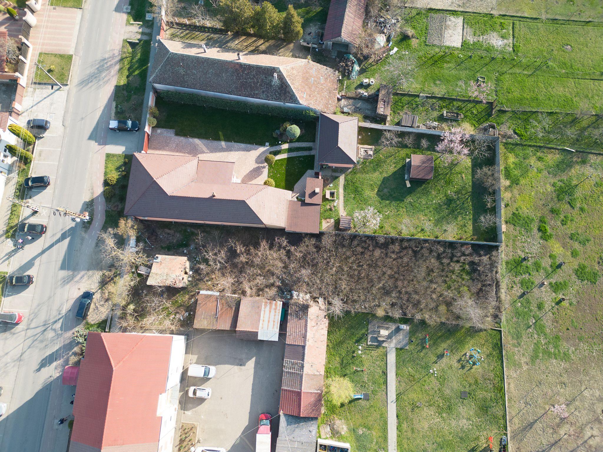 Loc de casa central de 890mp in Vladimirescu - 5