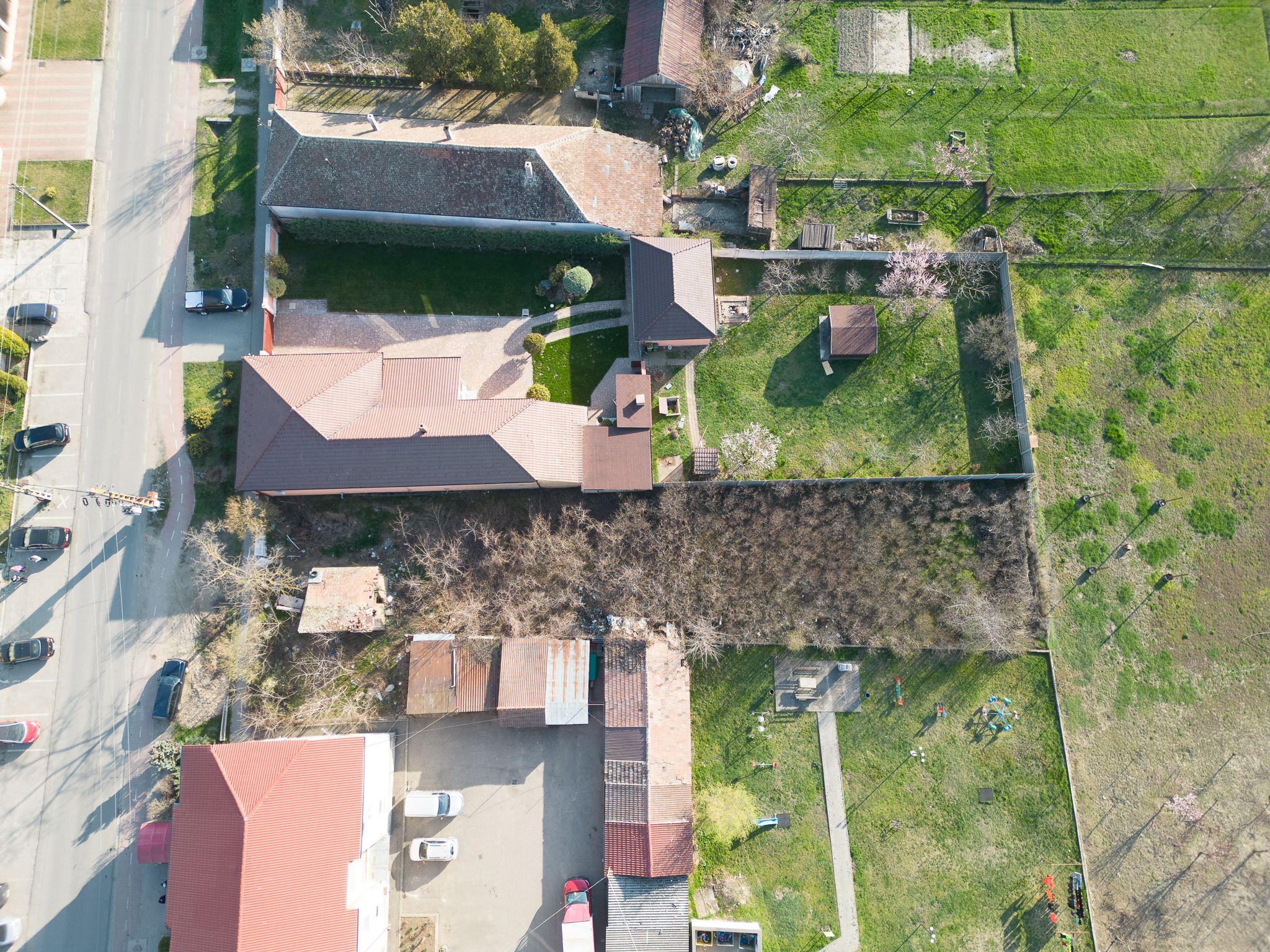 Loc de casa central de 890mp in Vladimirescu - 9