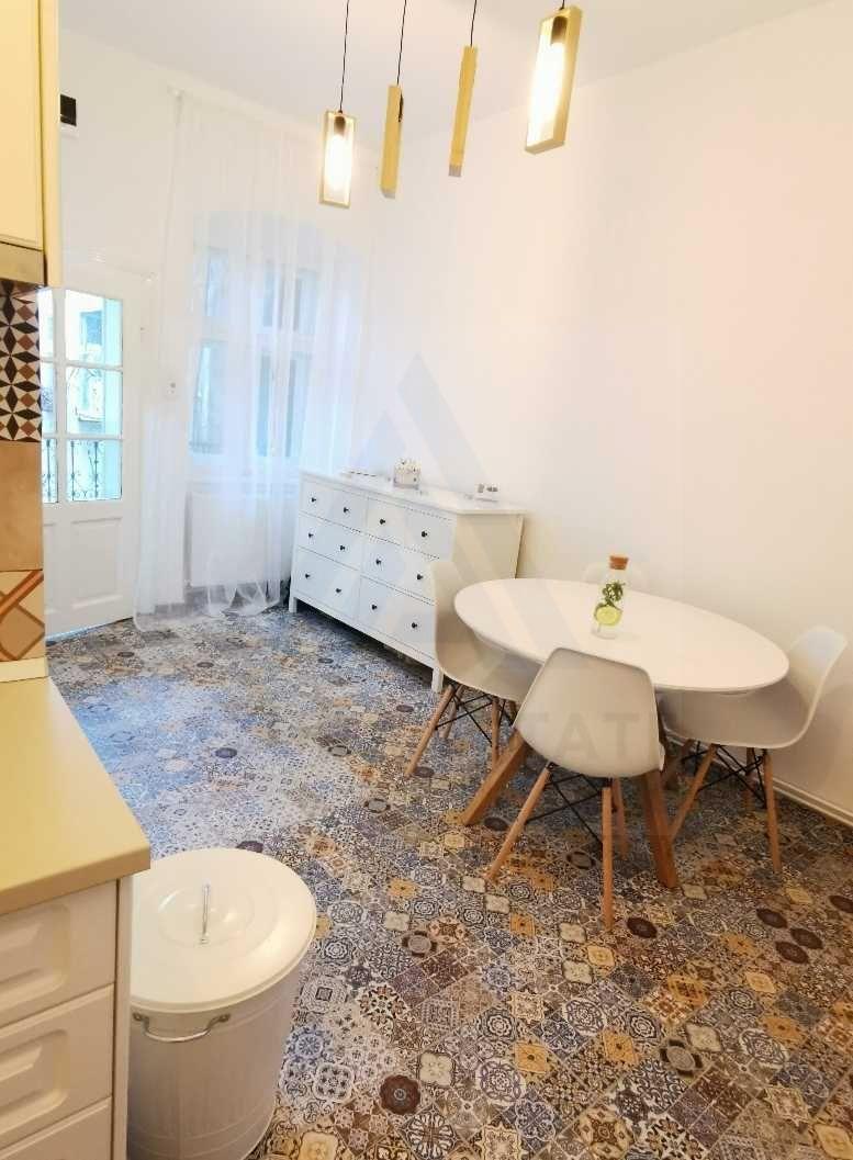 Studio modern 55 mp utili etaj 1 baie cu fereastra in zona Centrala - 2