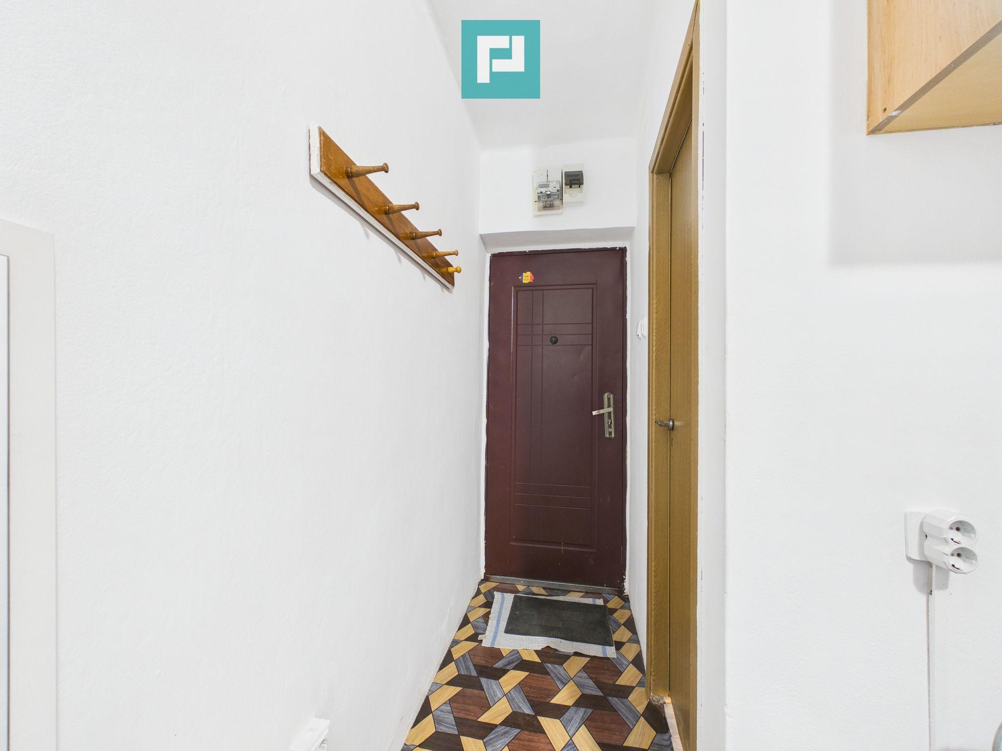 Garsonieră în Confecții de vânzare - 9