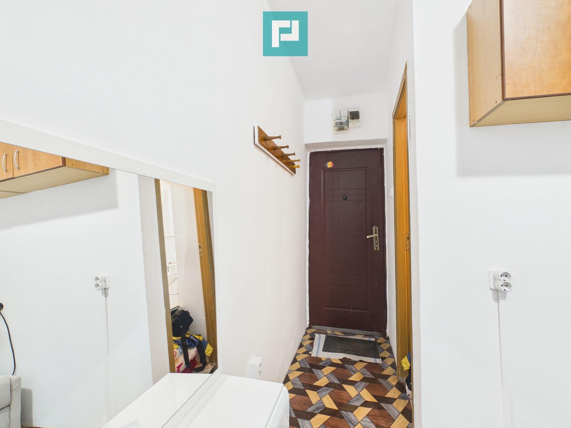 Garsonieră în Confecții de vânzare - 5