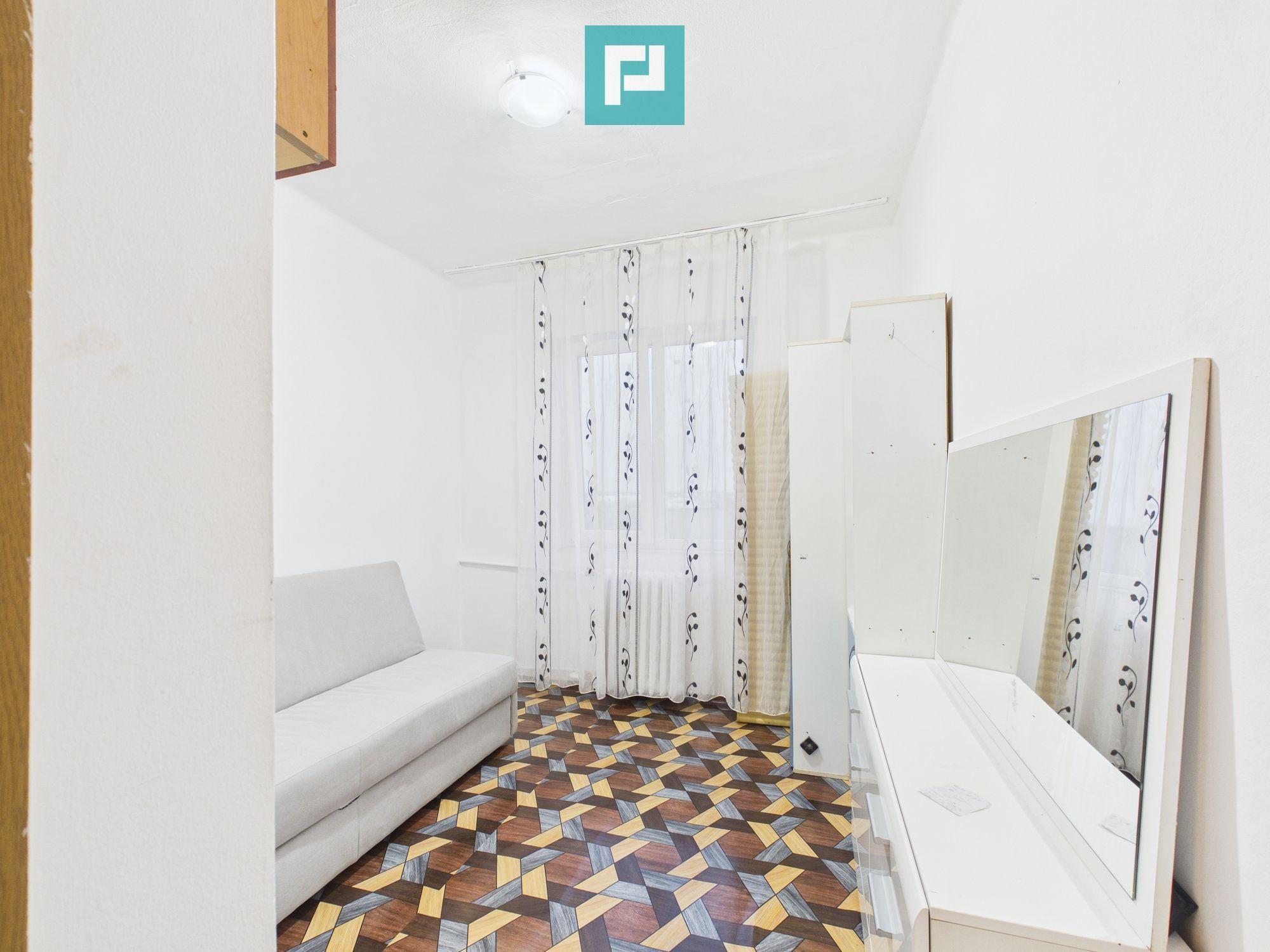 Garsonieră în Confecții de vânzare