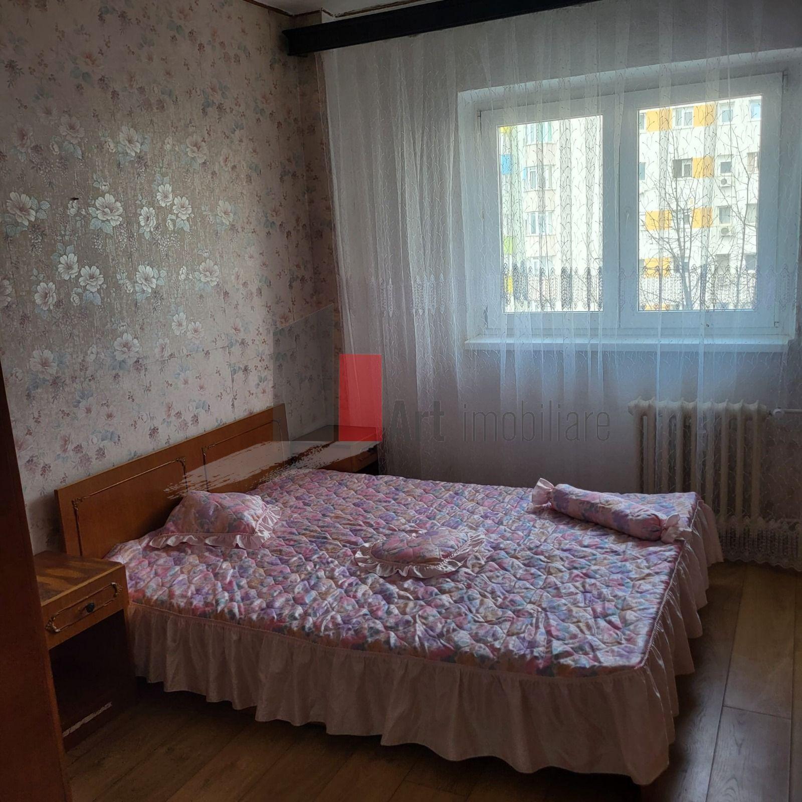 Apartament cu 3 camere de vanzare-Calea Rahovei-Barca - 2