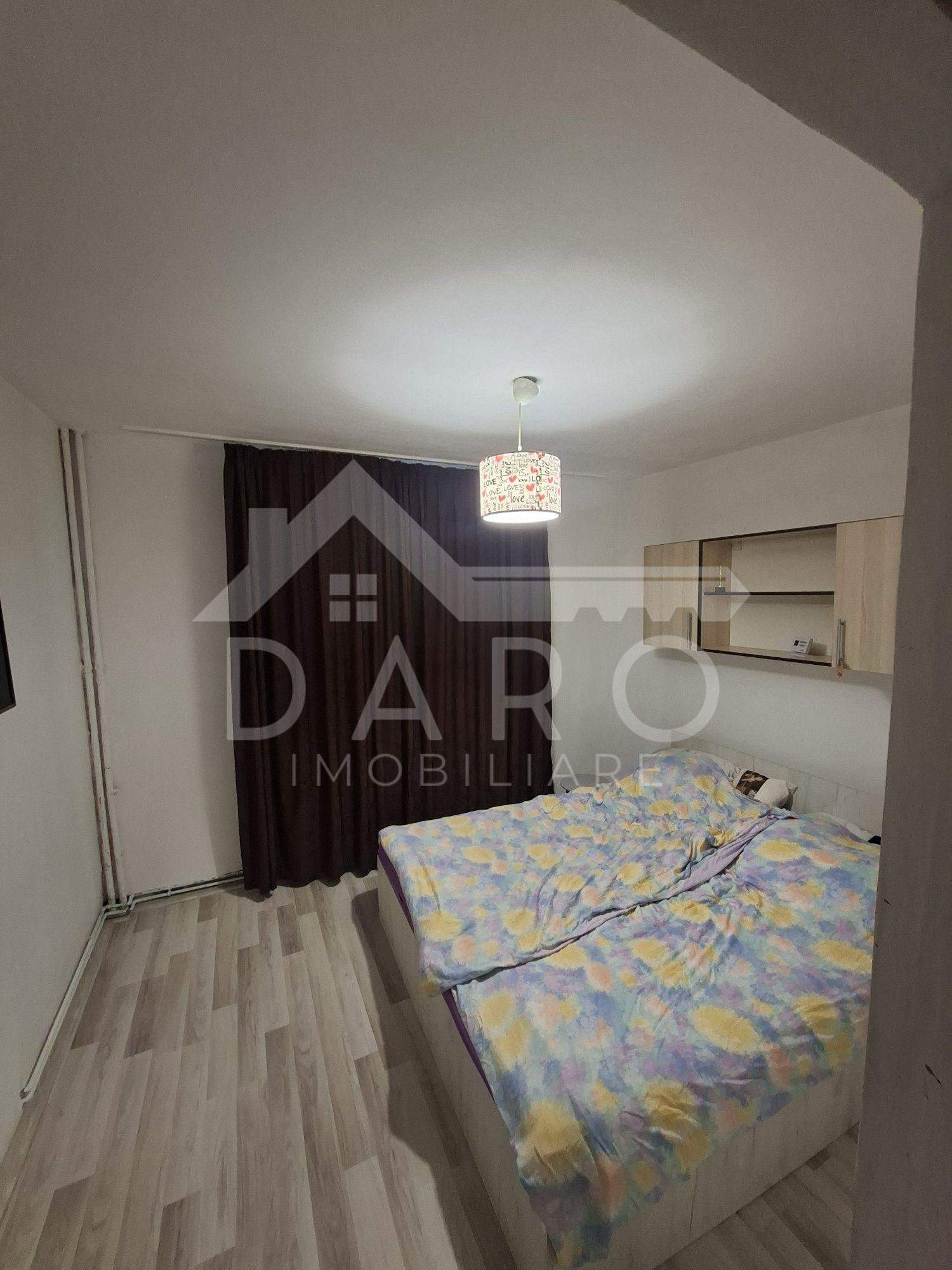 Vând apartament 3 camere - 2