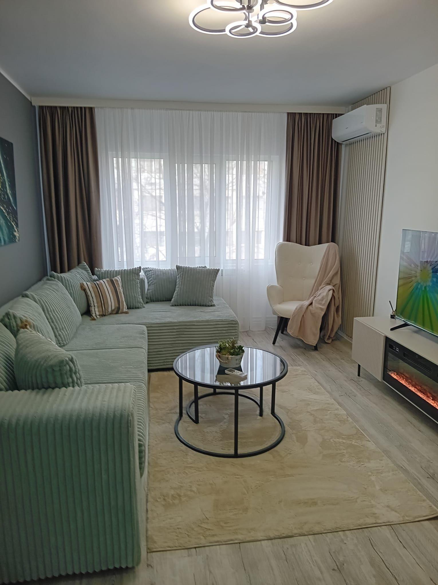 Vanzare - apartament cu 3 camere, Micro 16, renovat, mobilat nou - 5
