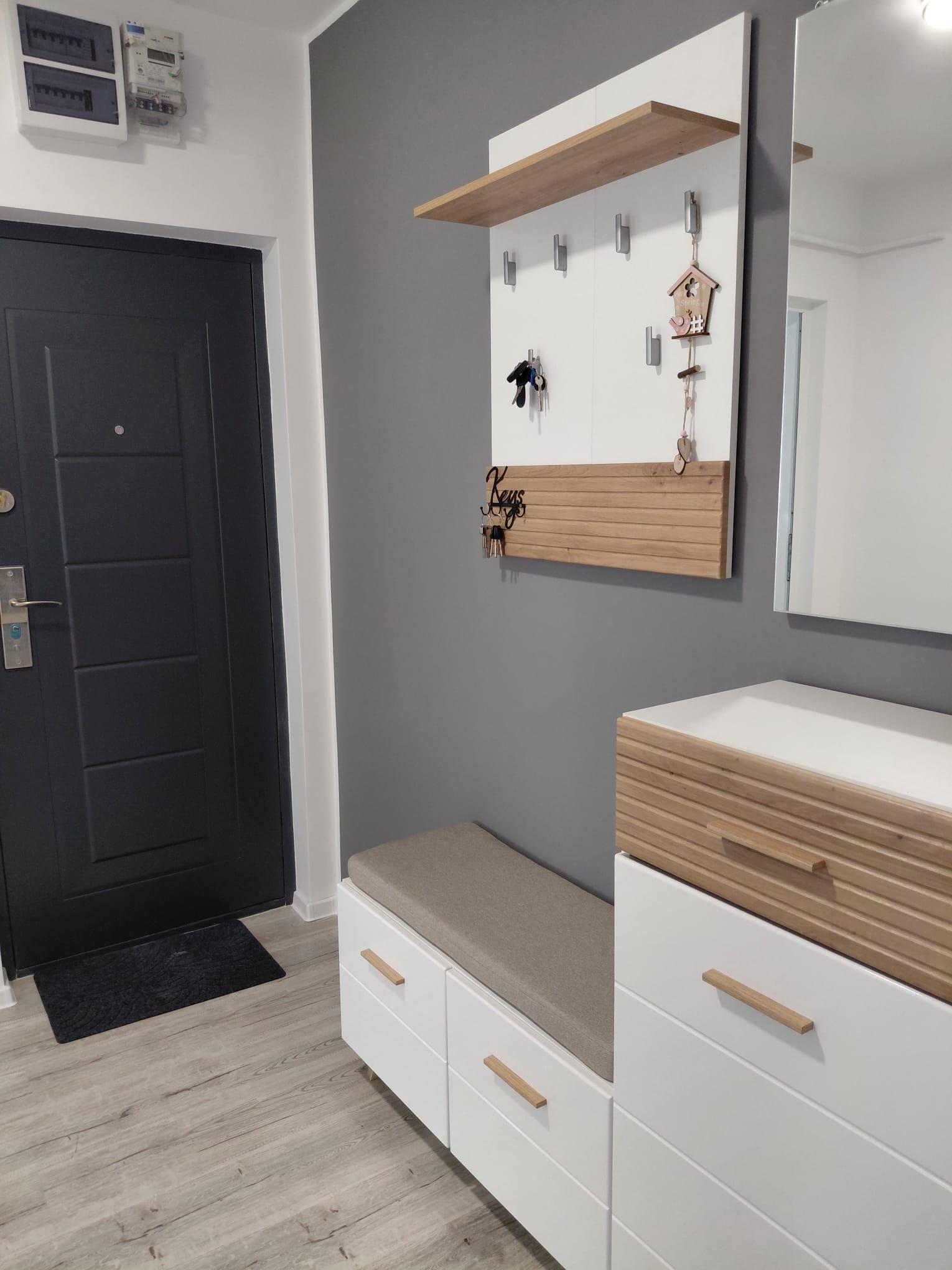 Vanzare - apartament cu 3 camere, Micro 16, renovat, mobilat nou - 12