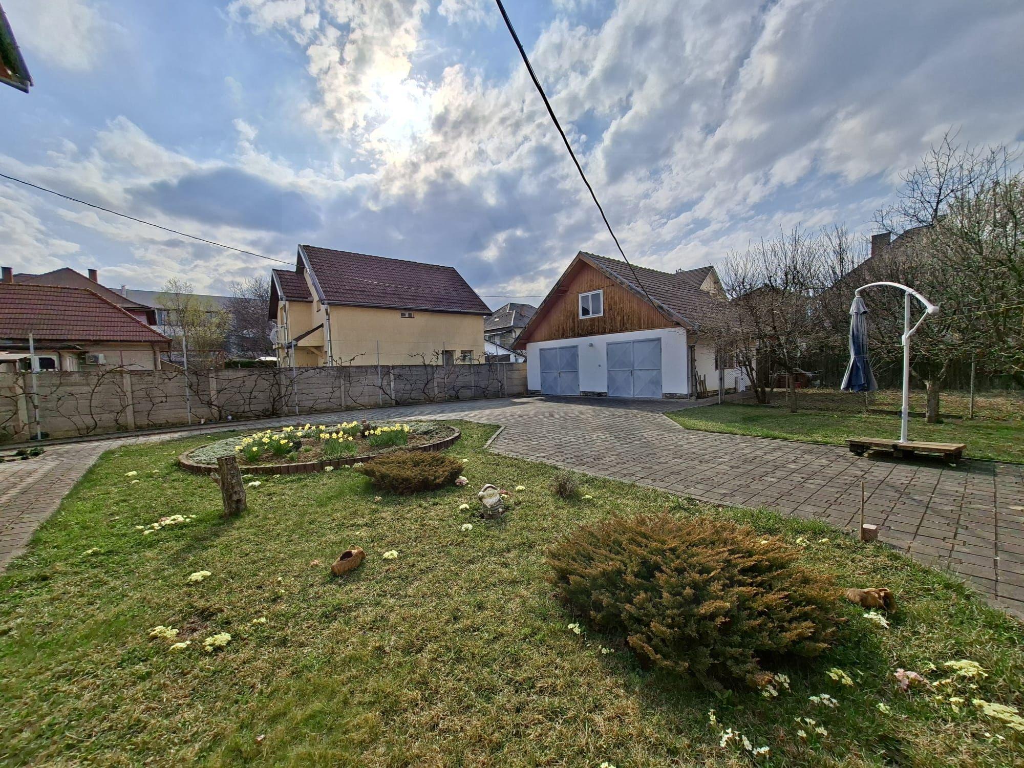 Casă individuală 283 mp utili cu teren 418 mp in zona Parcul Sub Arini - 1