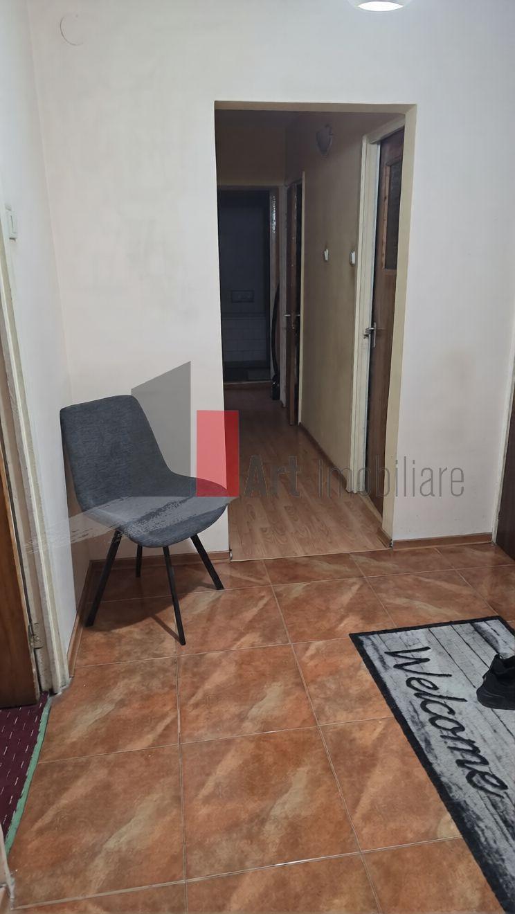 0% Comision, Apartament de vanzare 3 camere, et 2/8, Aparatorii Patriei - 3