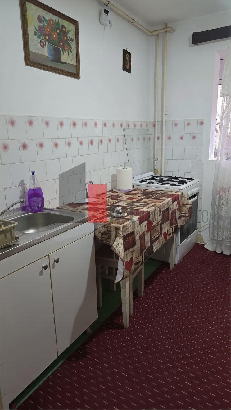 0% Comision, Apartament de vanzare 3 camere, et 2/8, Aparatorii Patriei - 5