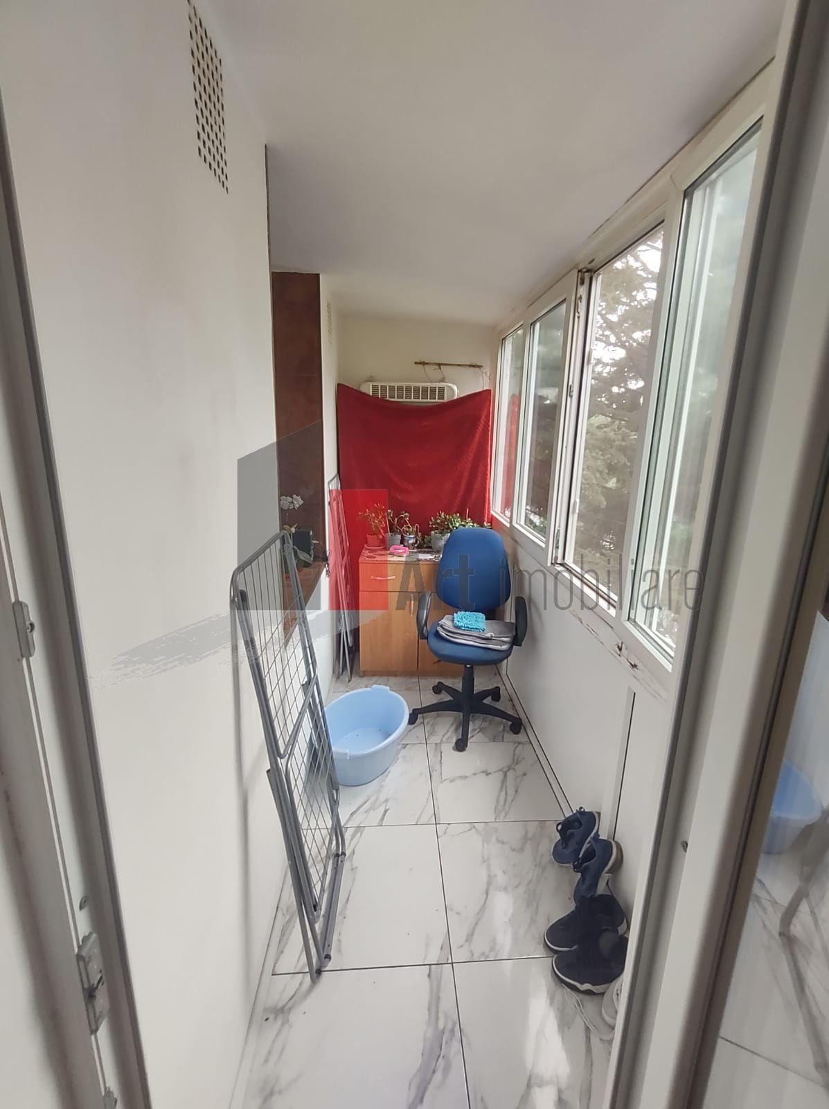 Vânzare apartament 3 camere Piața Sudului - Secuilor - 15