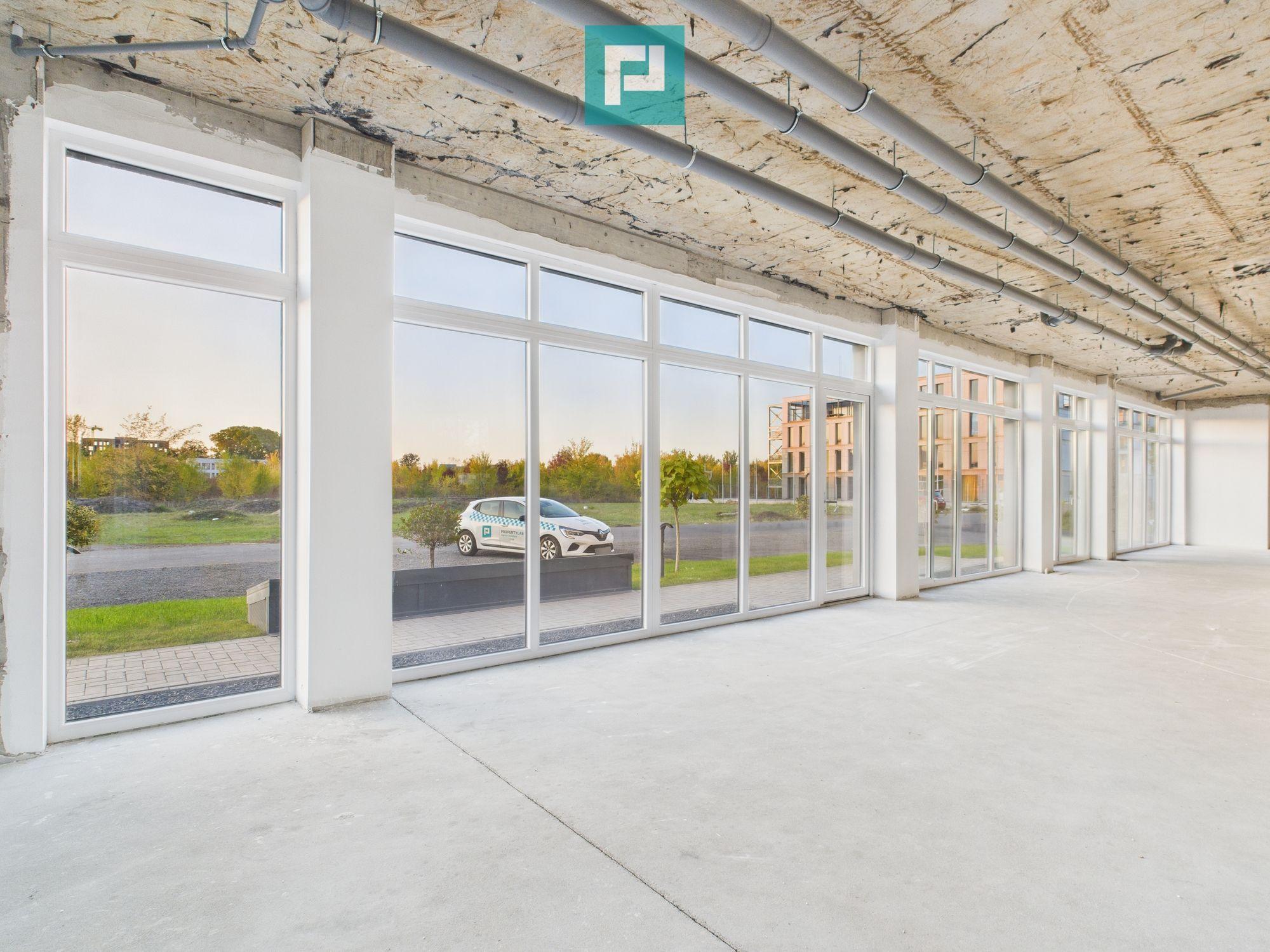 Spațiu comercial 208 mp + 5 parcări, Zona Aradului - 7