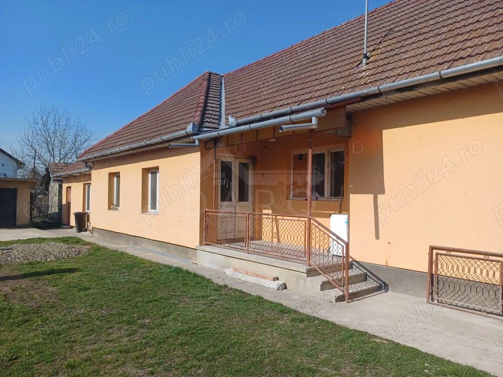 Casă de vânzare în Sântana de Mureș, str. Morii – 130 000 euro - 1