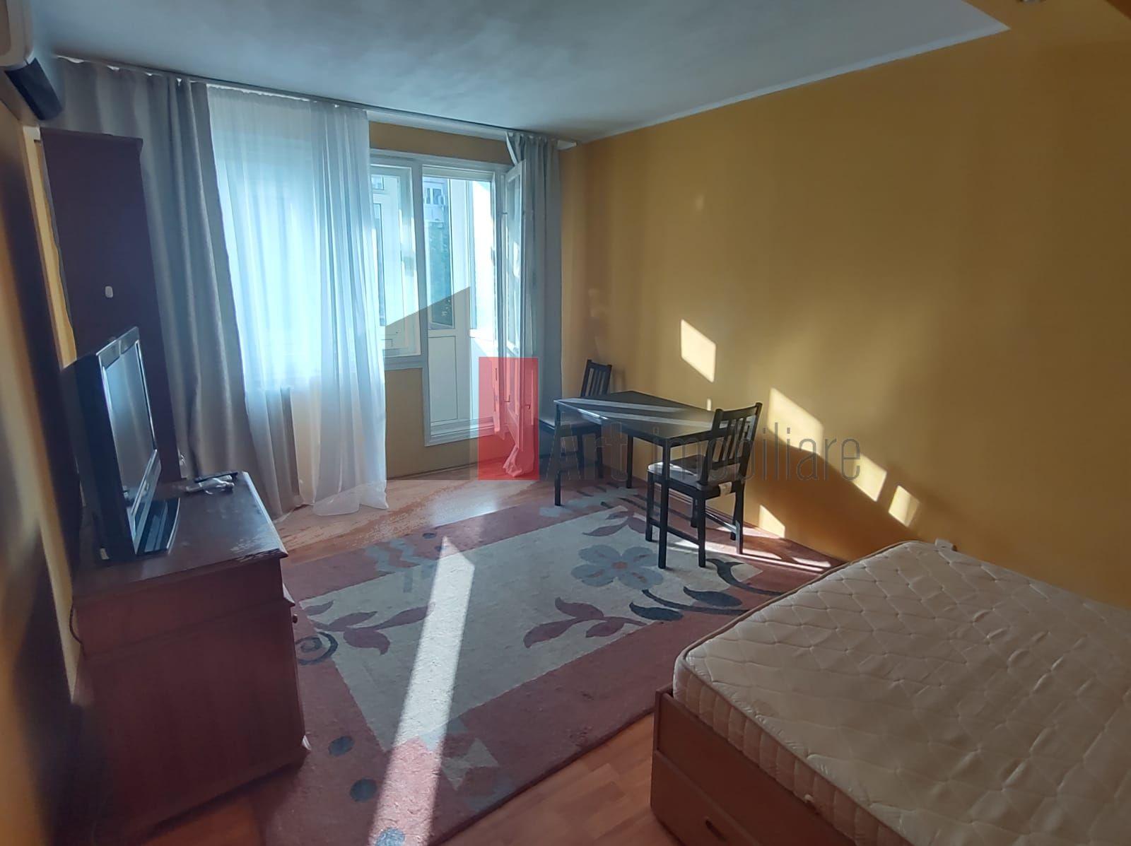 Vânzare garsonieră Tineretului - 12