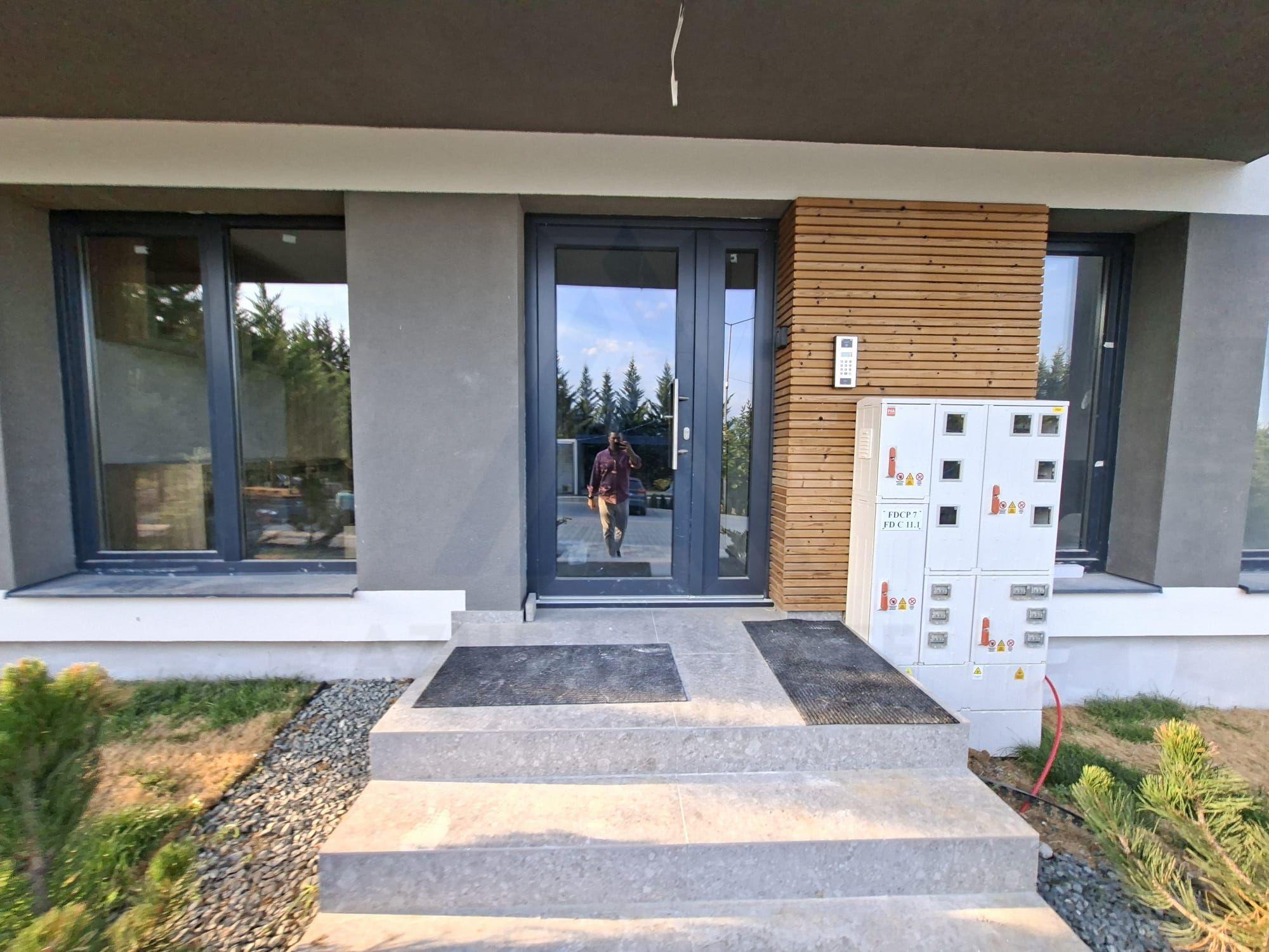 Apartament premium 61.4 mp utili 3 camere 2 bai etaj 1 in Cristian - 8
