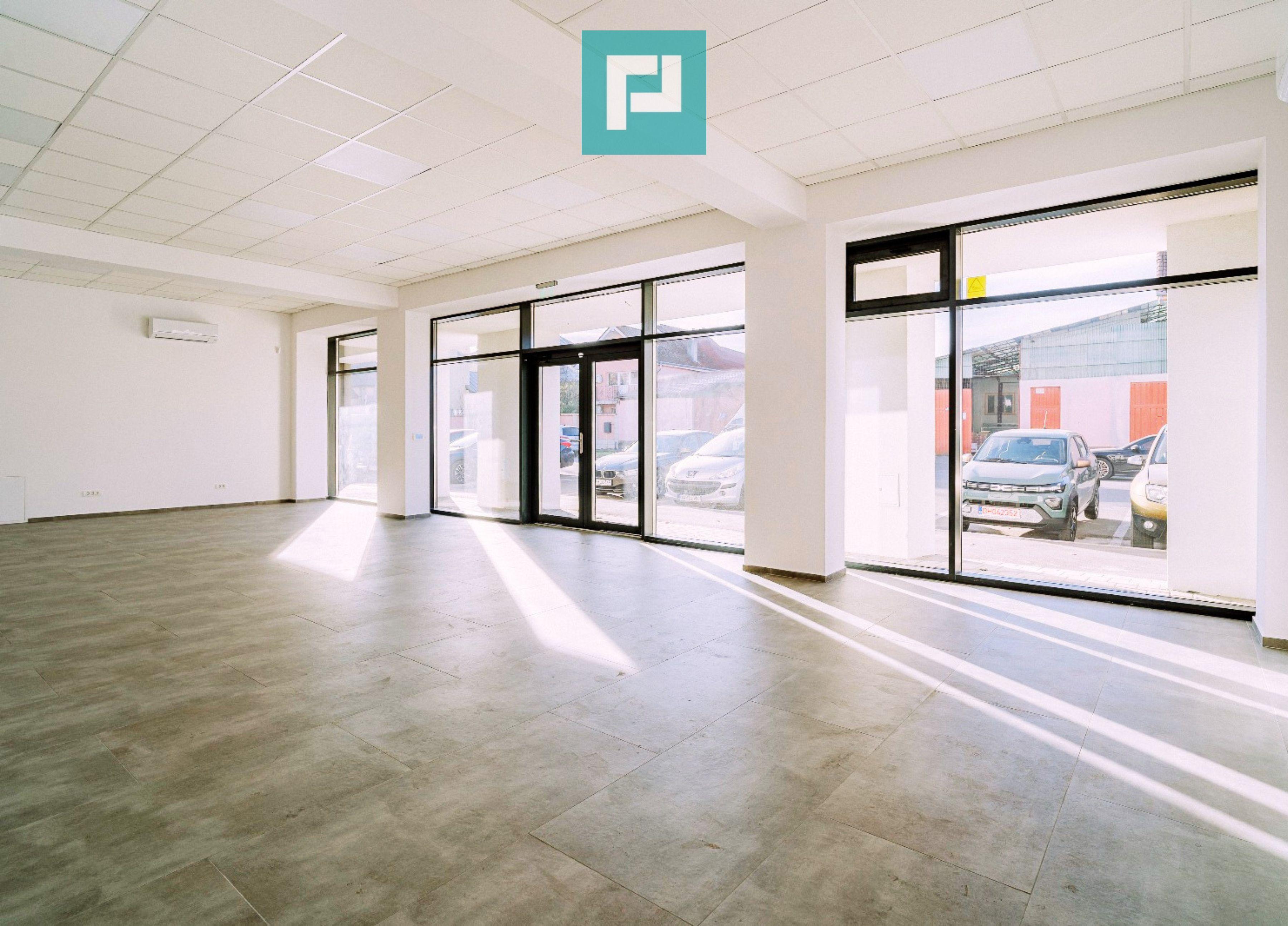 Spațiu comercial nou, vitrine mari, Calea Clujului - 8