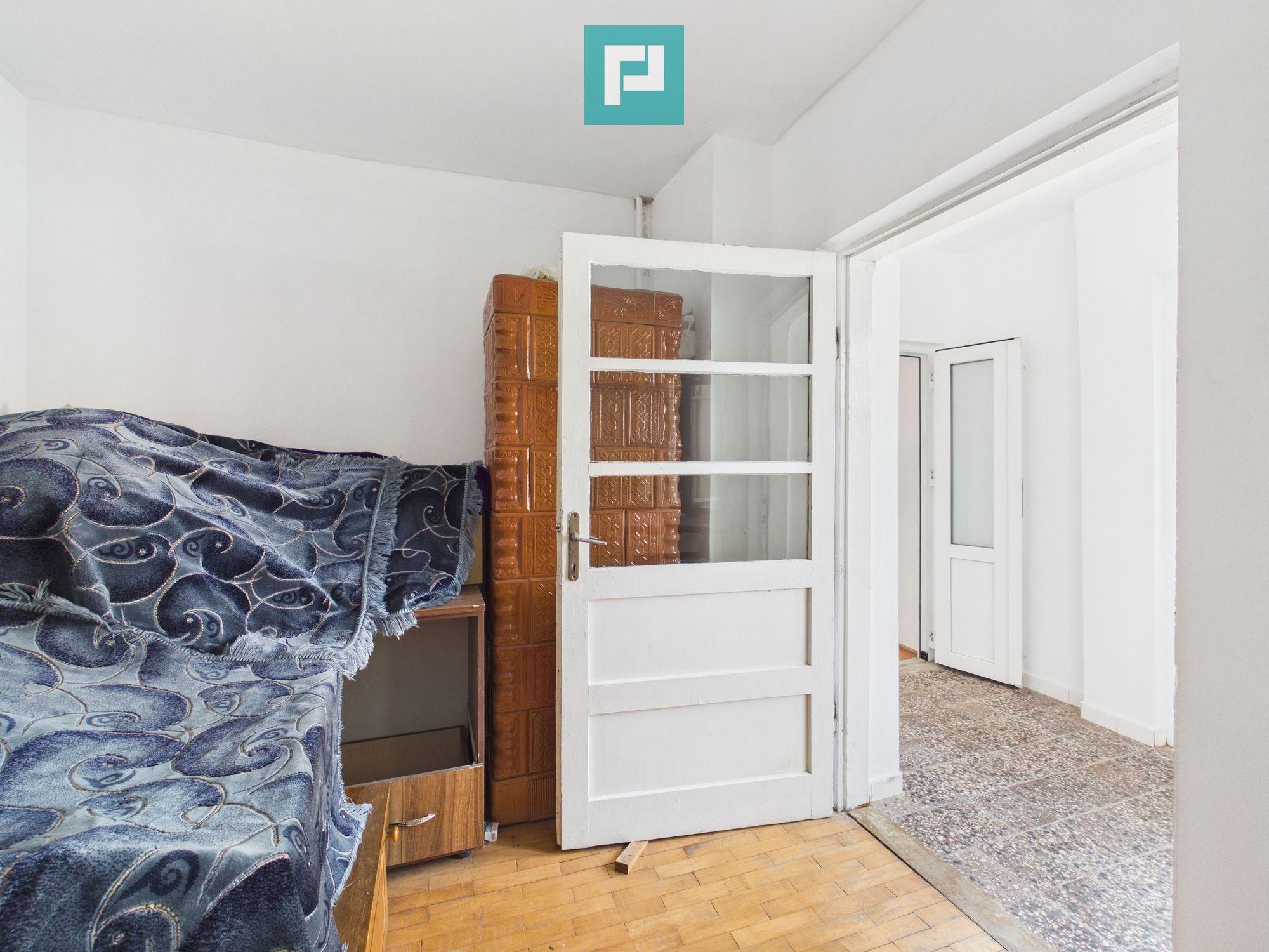 2 case separate + curte 1400 mp – Zona Dâmbovița - 8