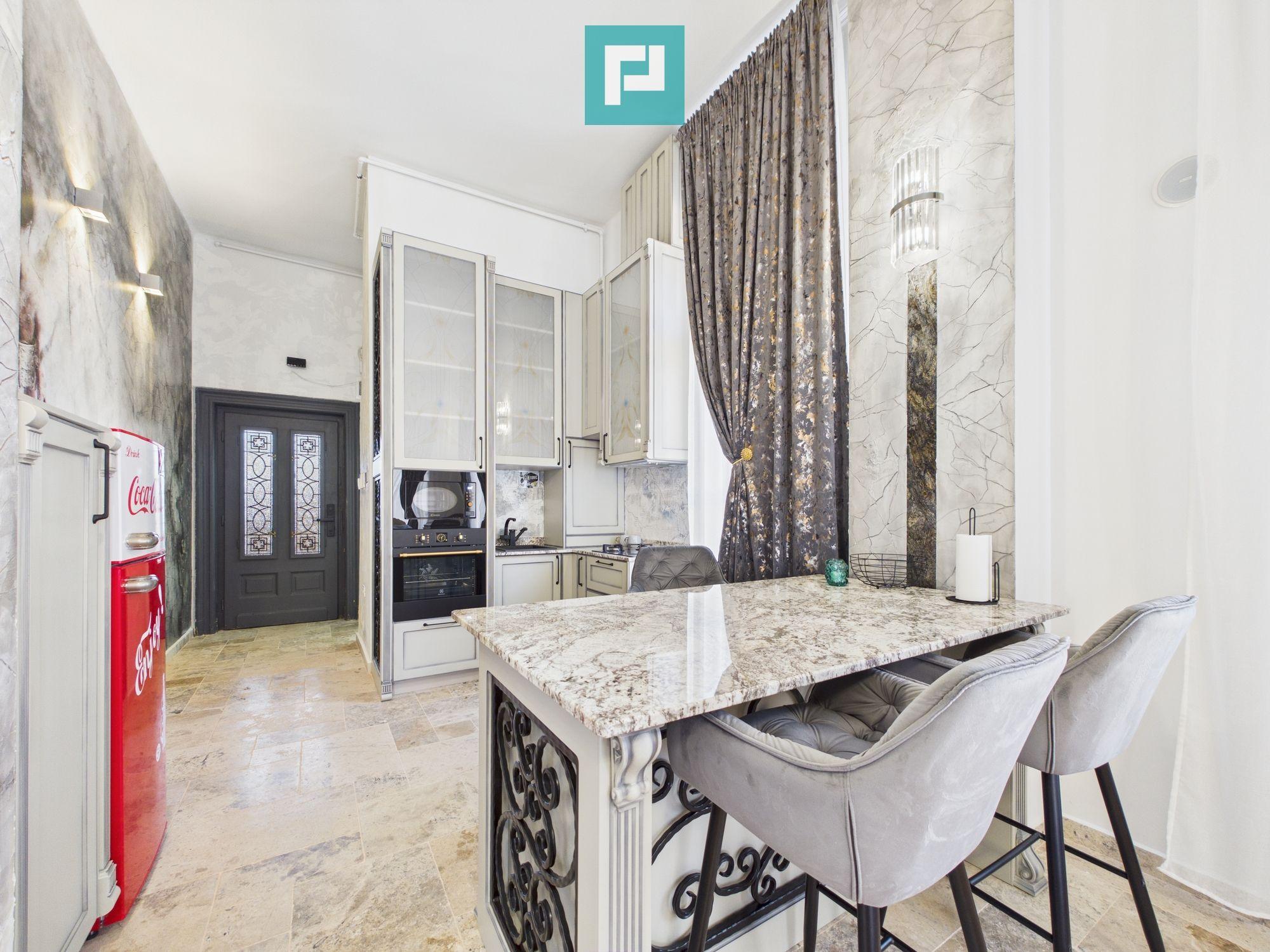 Apartament 2 camere ultracentral - Palatul Bohuș - 4