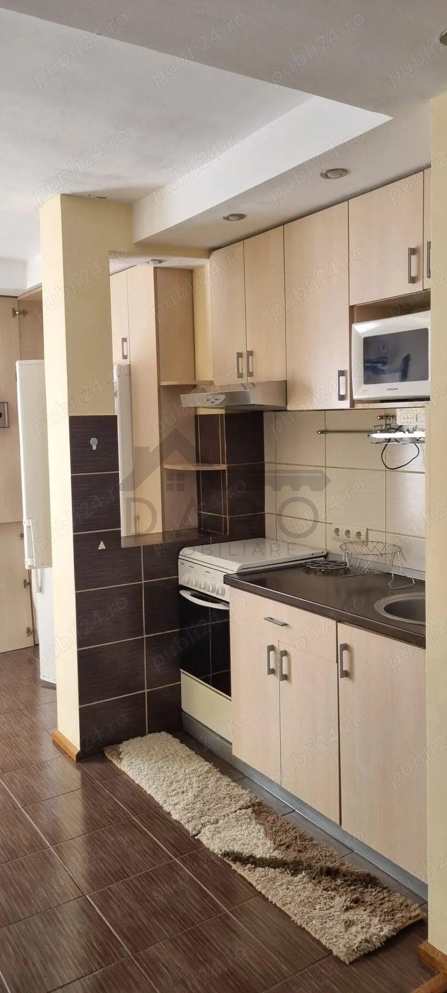 Inchiriez apartament cu 3 camere in Tudor, modificat si amenajat complet mobilat. - 7