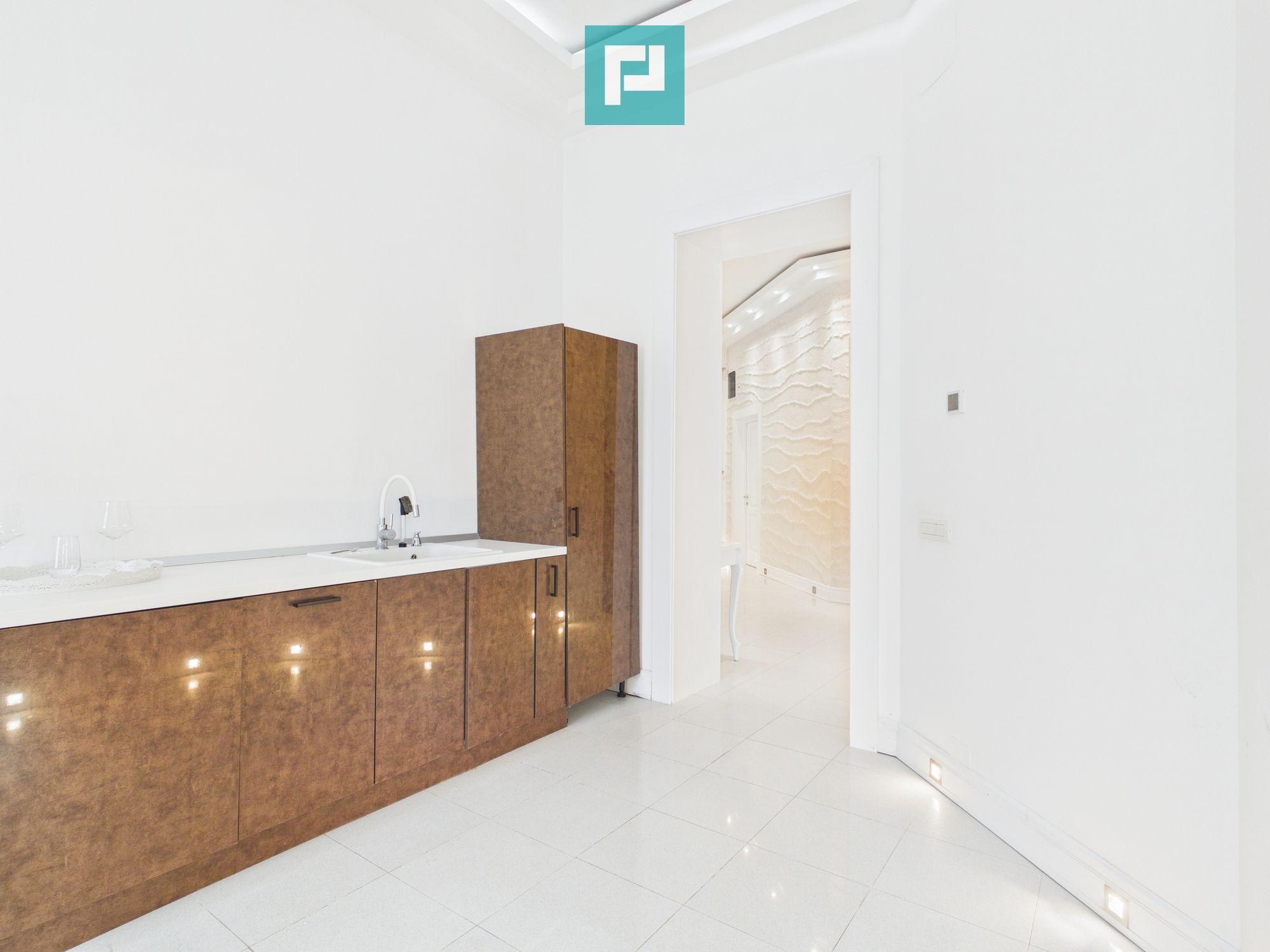 Apartament deosebit în clădire istorică central - 15