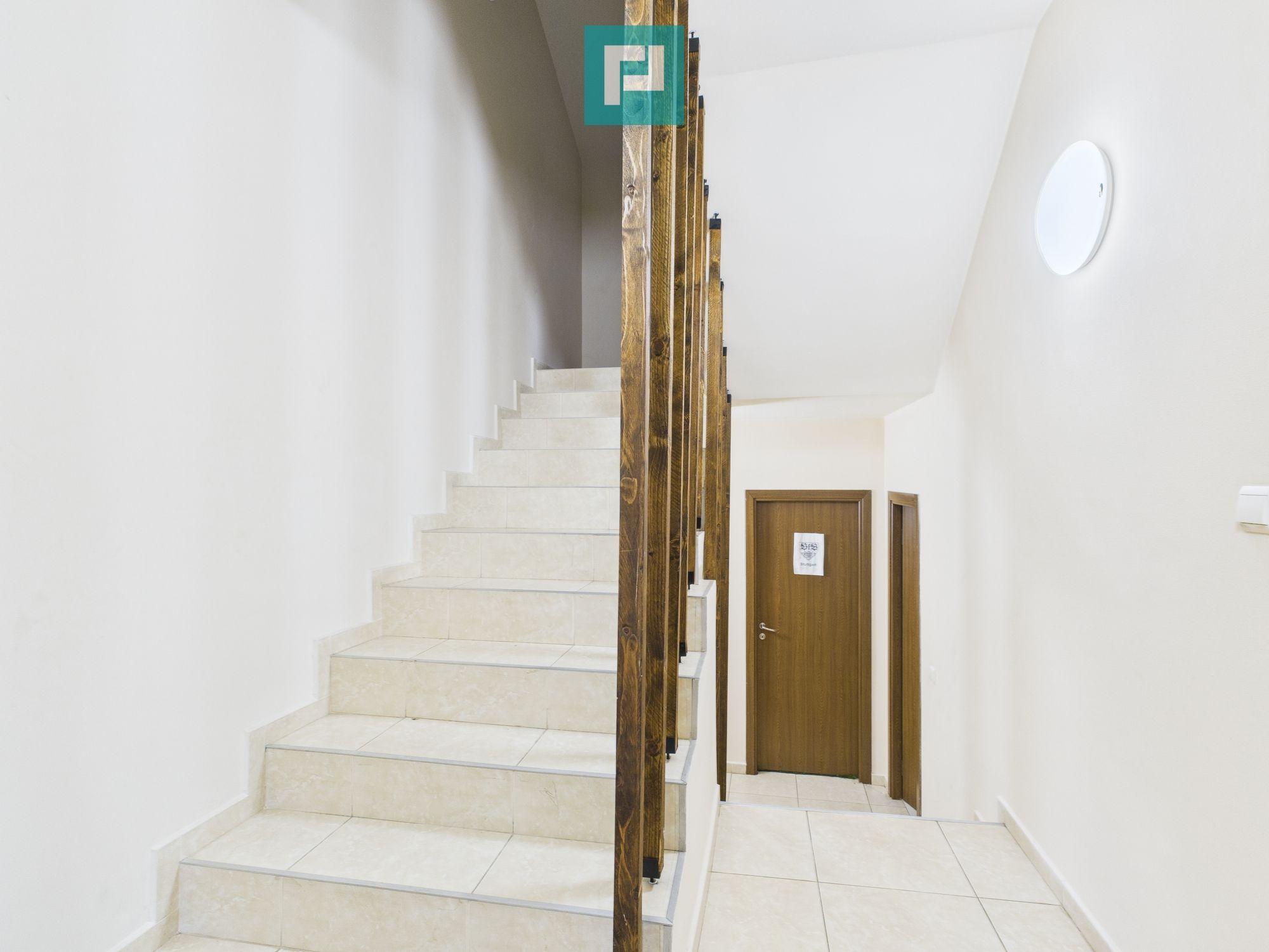 Casă spațioasă cu 5 camere, Aradului - 17