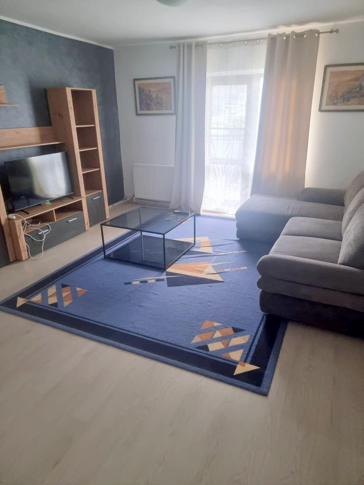 De inchiriat - apartament cu 3 camere în zona Gara - Centrul orașului - 2