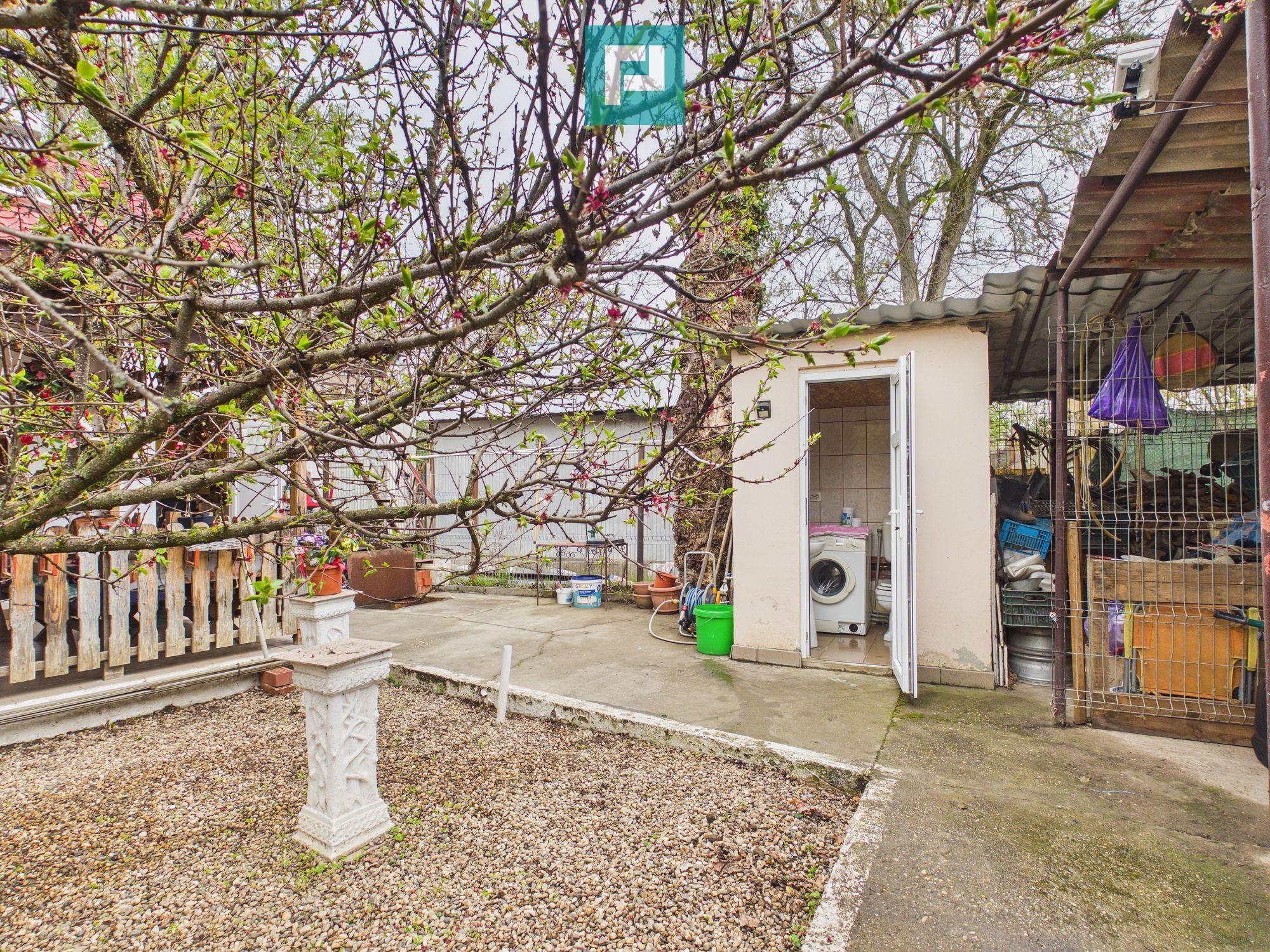 Casă la preț de apartament zona 3 Insule - 13