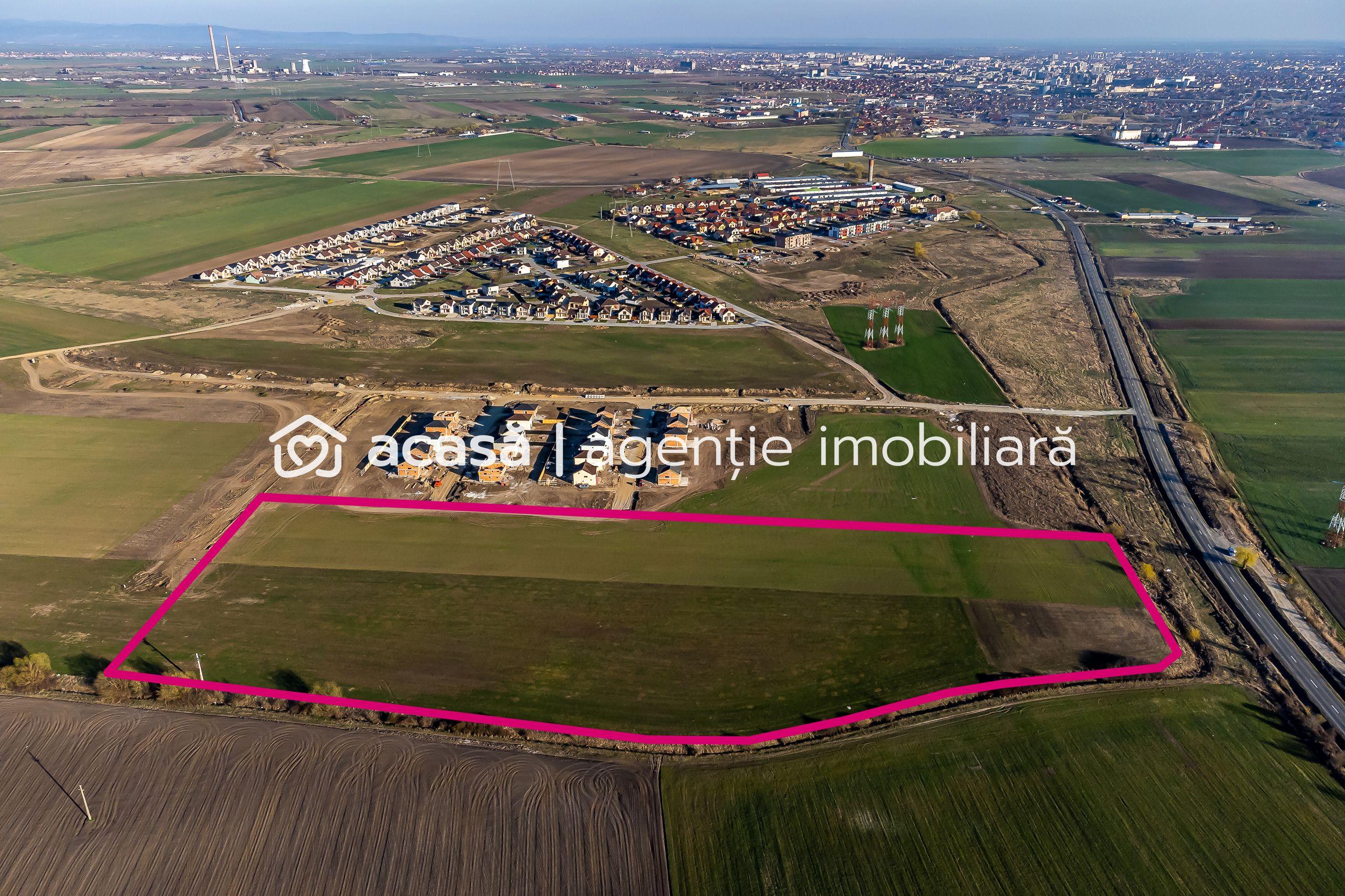 Teren de case lipit de Cartierul Westfield - 1