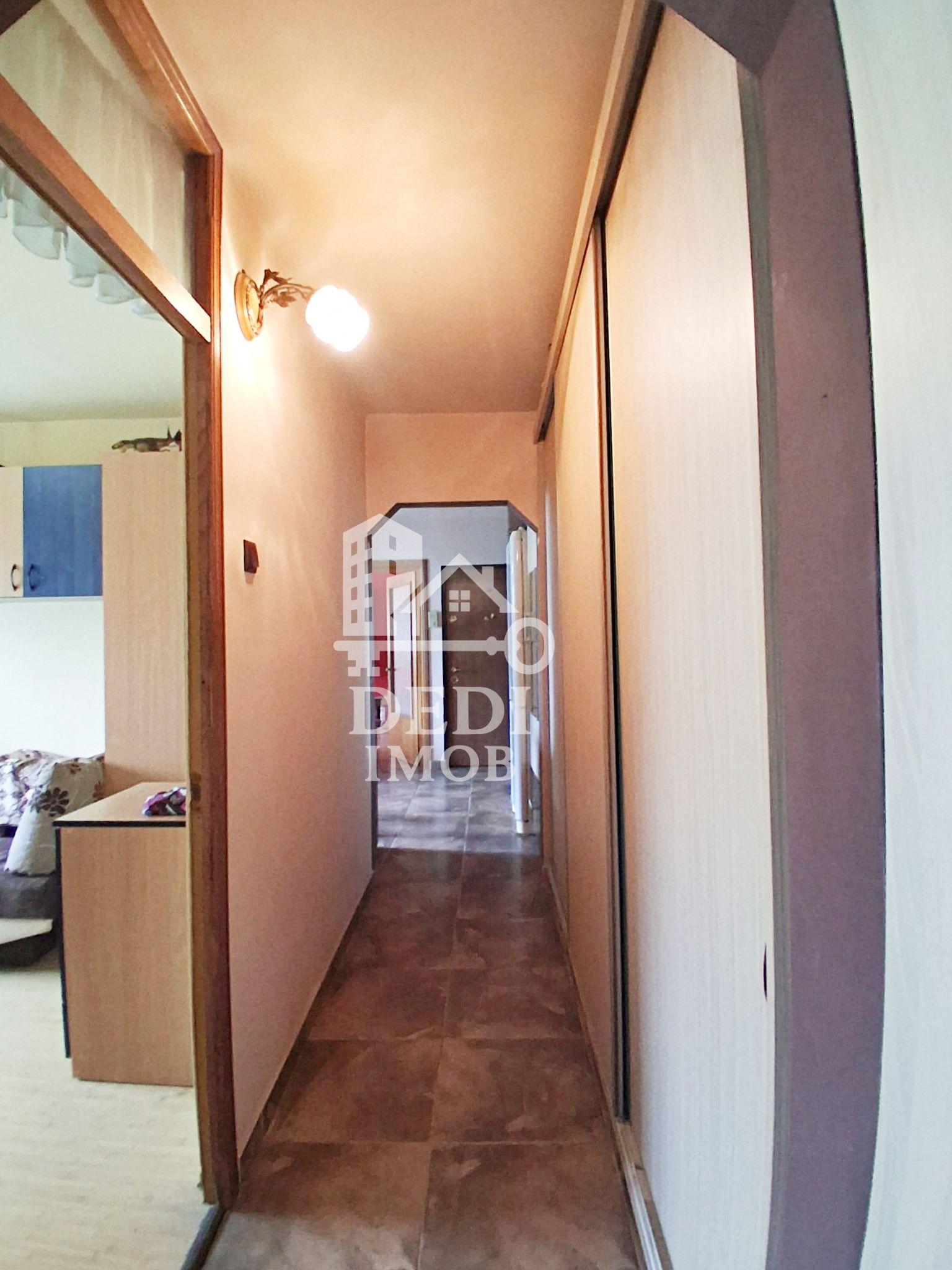 Apartament 3 camere de vânzare in zona Decebal, Oradea - 7