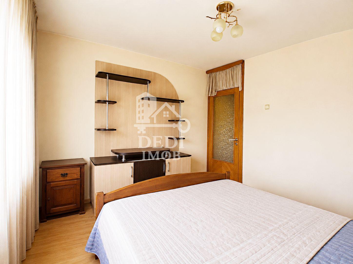 Apartament 3 camere de vânzare in zona Decebal, Oradea - 3